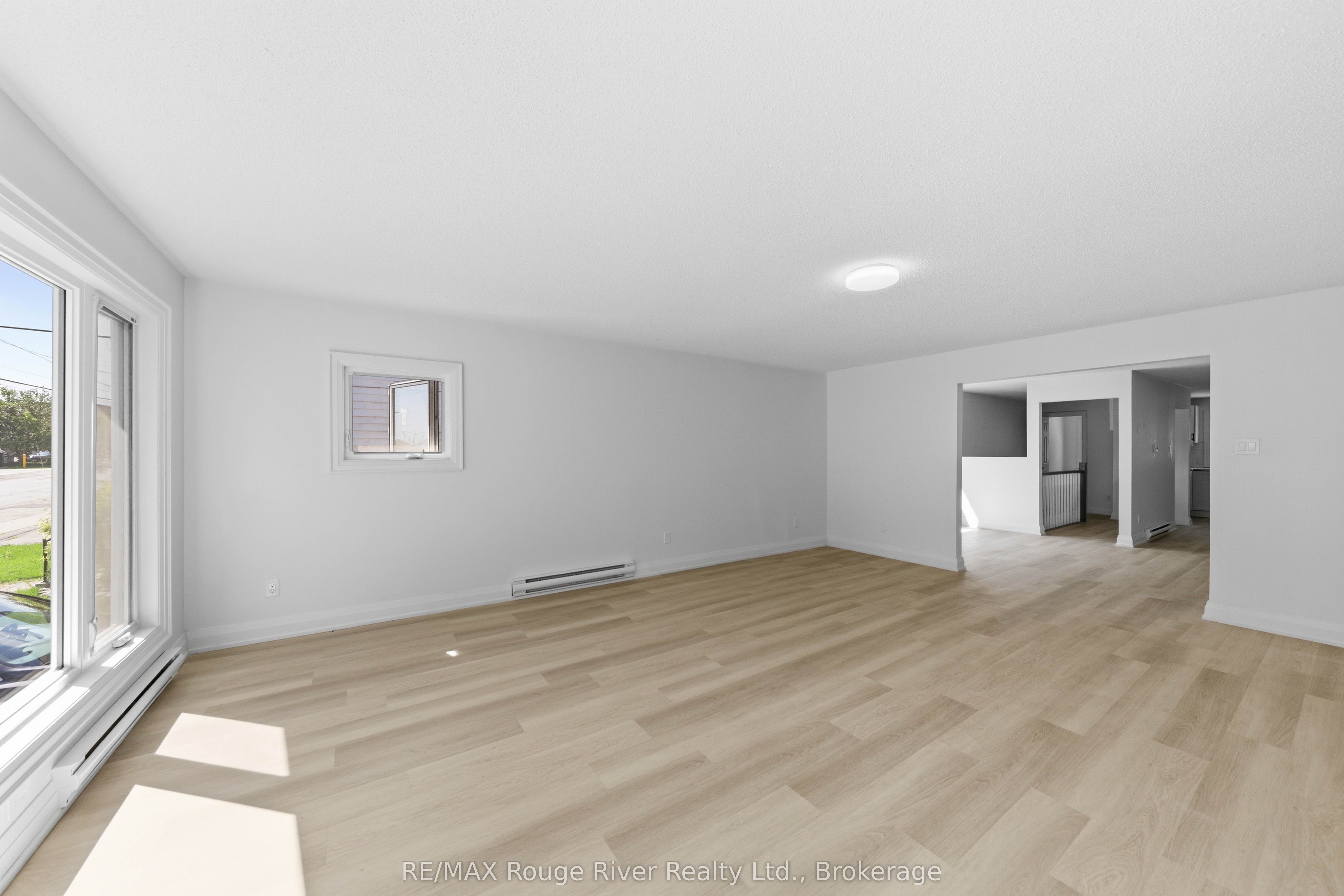 144 Macdonald Avenue Unit A Property Photo 3