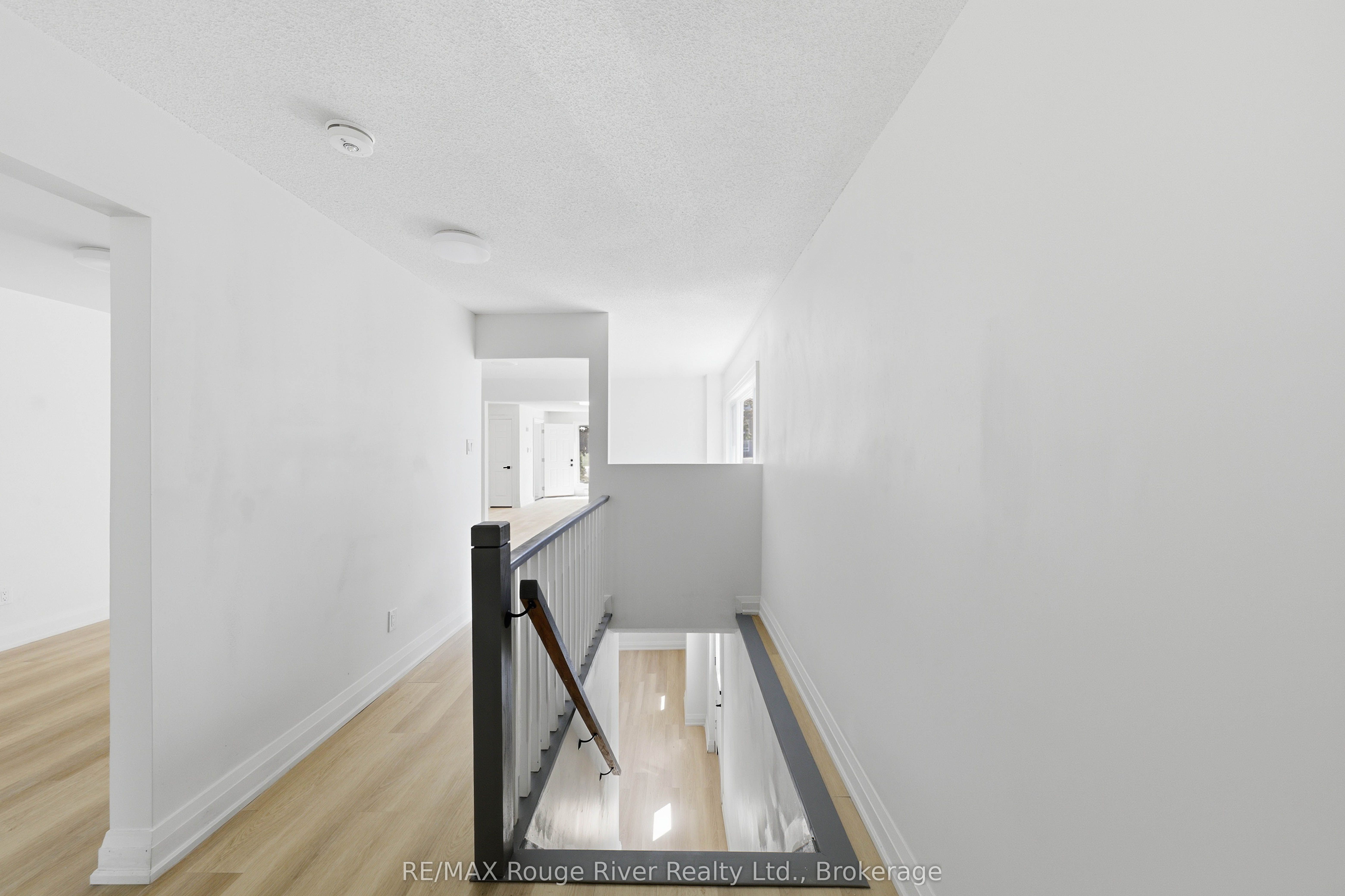 144 Macdonald Avenue Unit A Property Photo 8