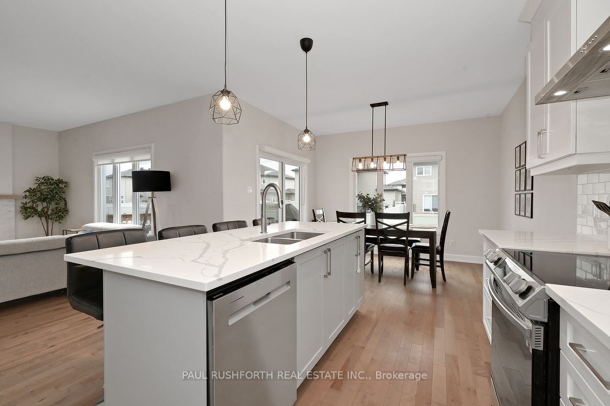624 Geneva Crescent Property Photo 14