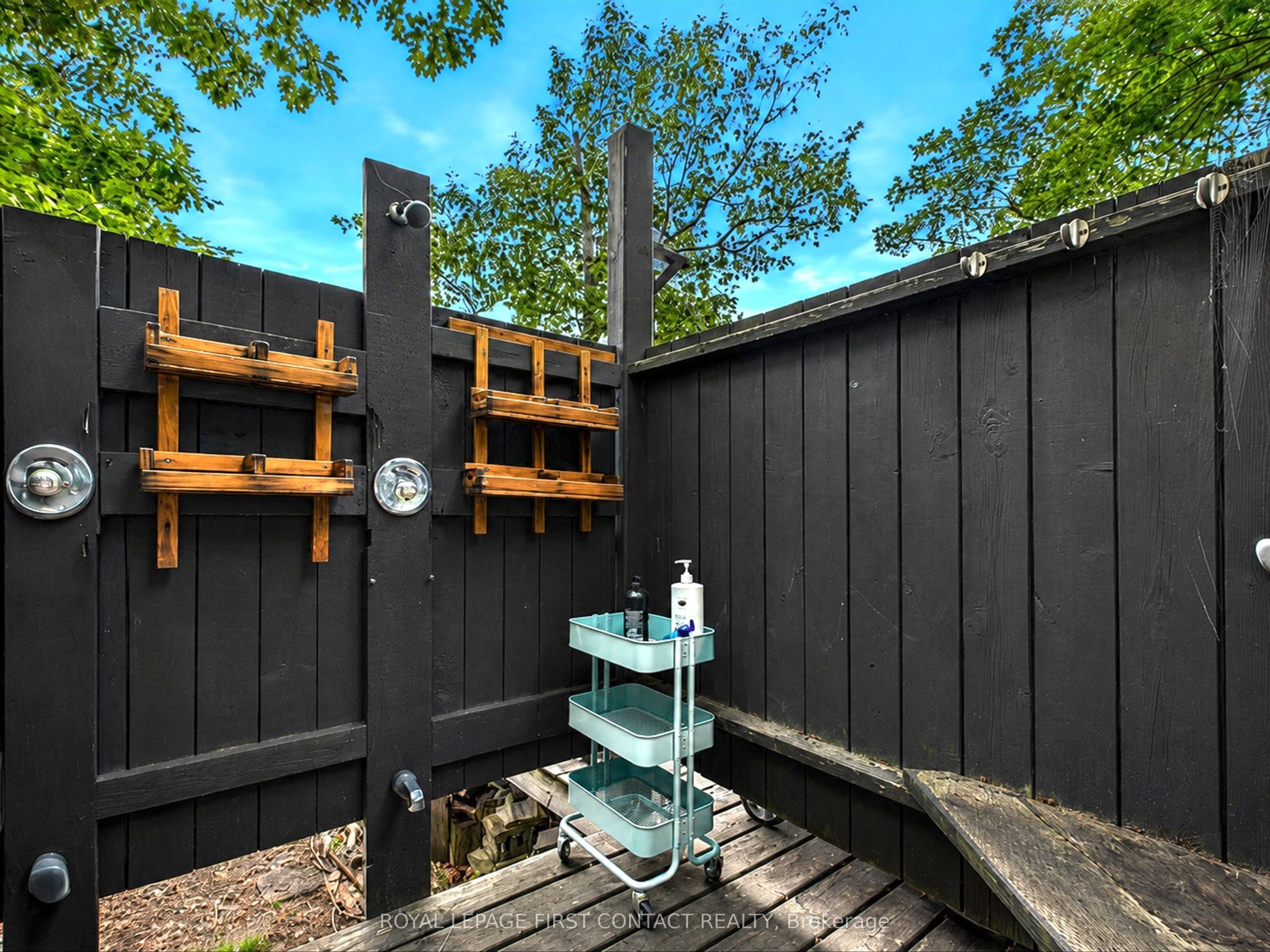 321 Healey Lake W/a Property Photo 19