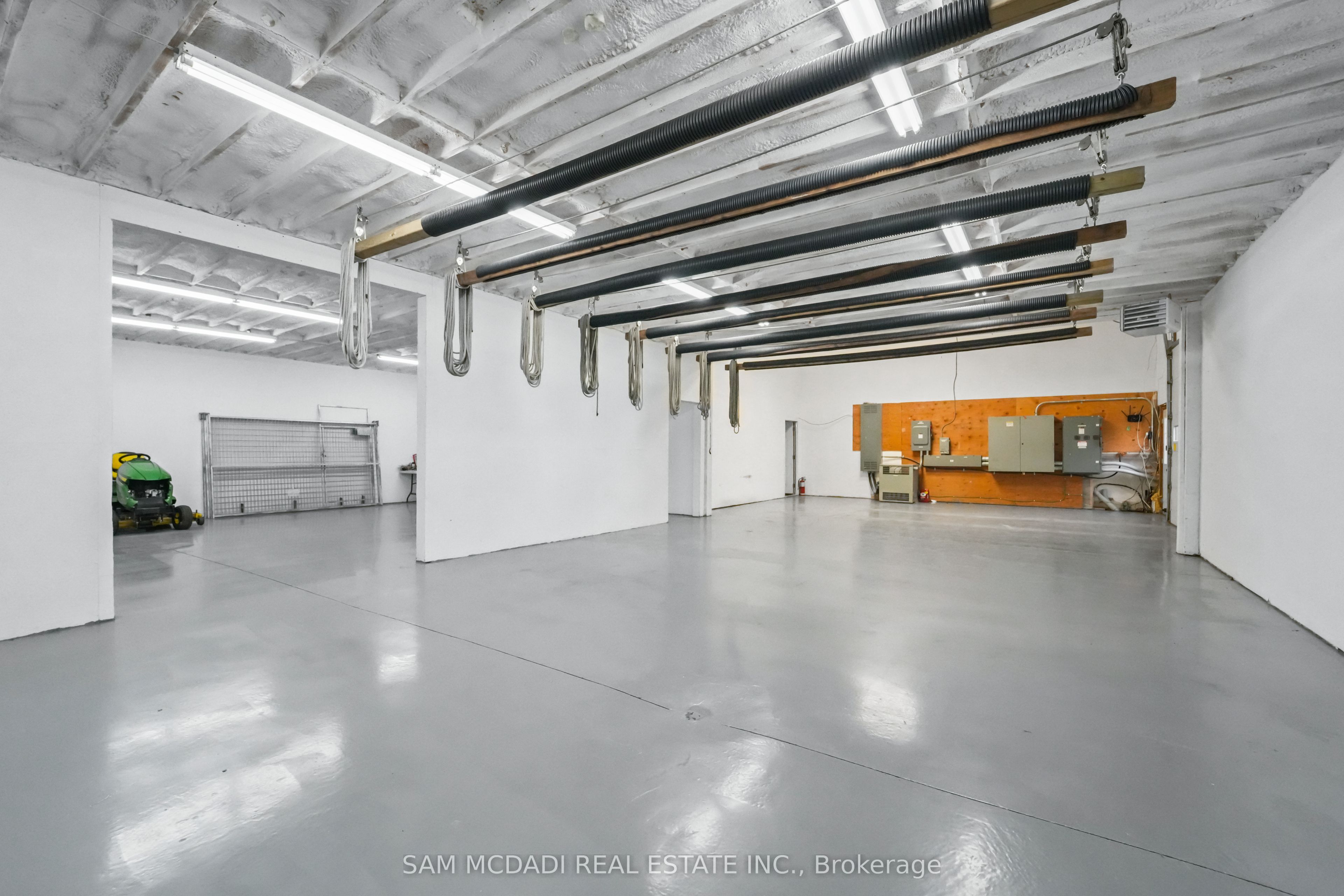 1291 Old Highway 8 Property Photo 14