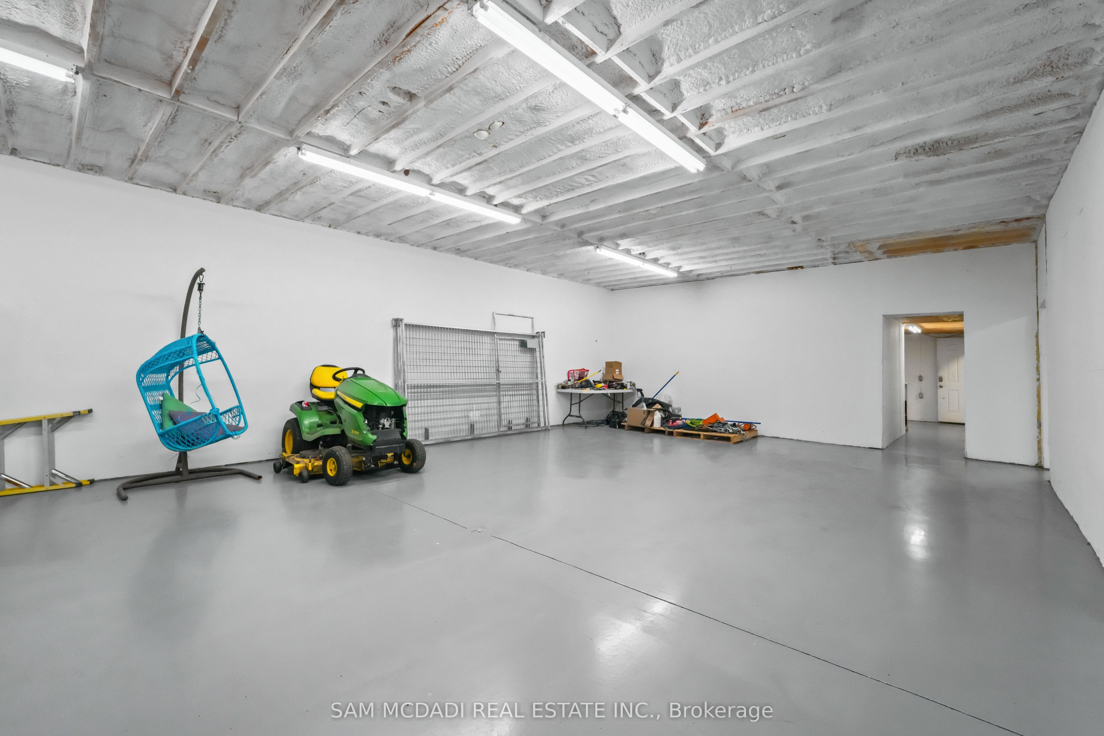 1291 Old Highway 8 Property Photo 16