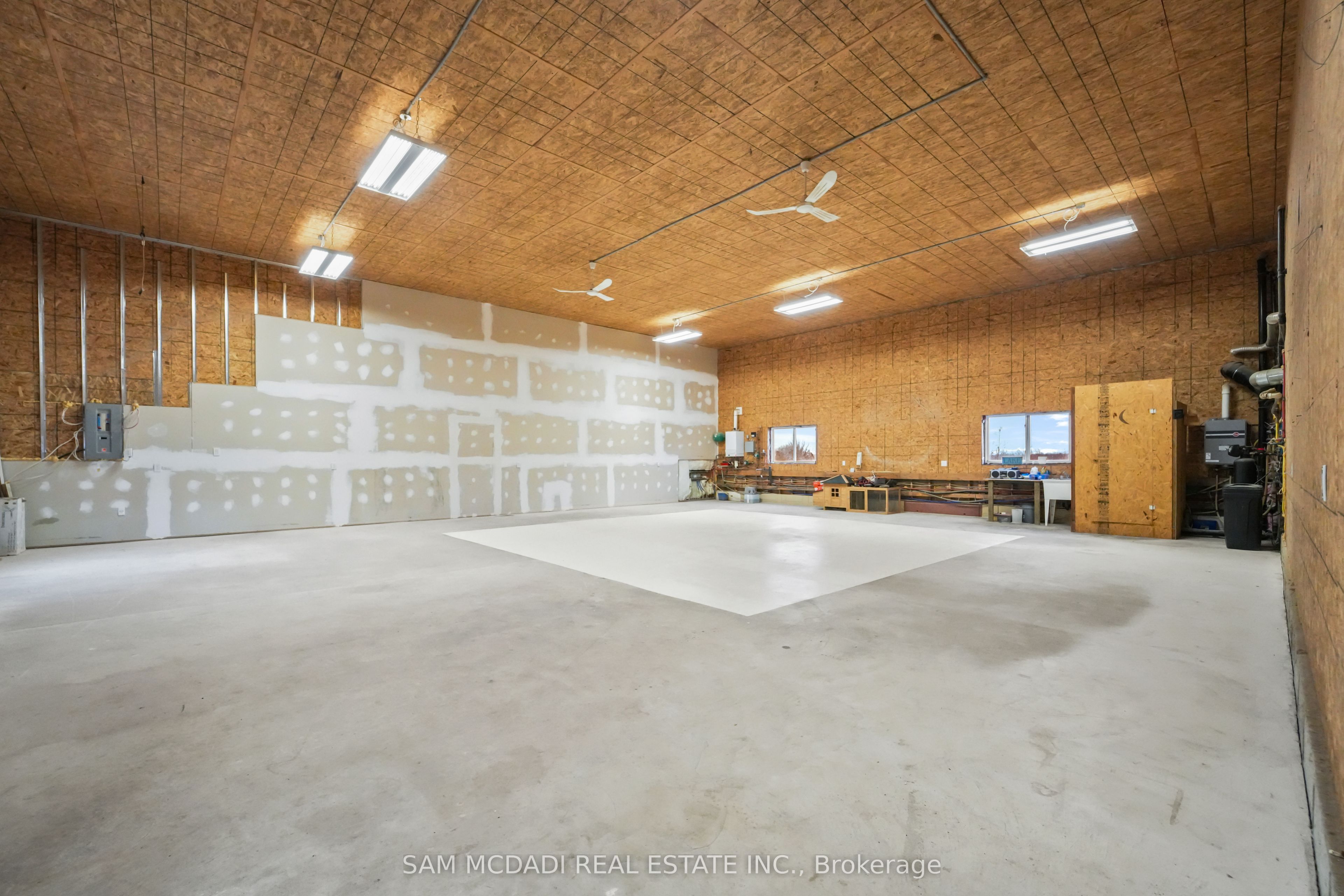 1291 Old Highway 8 Property Photo 20