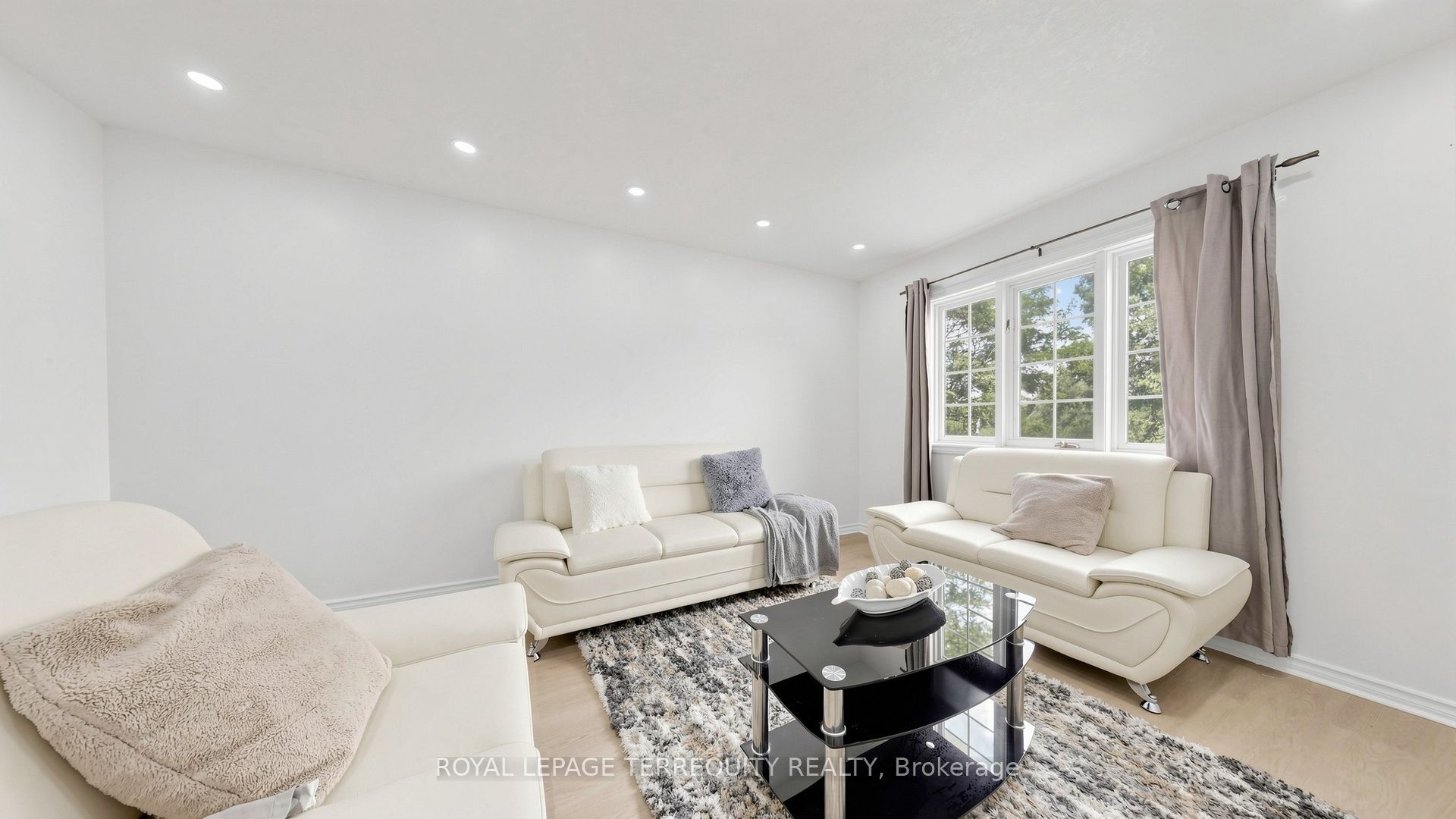 700 Champlain Boulevard 2 Property Photo 3