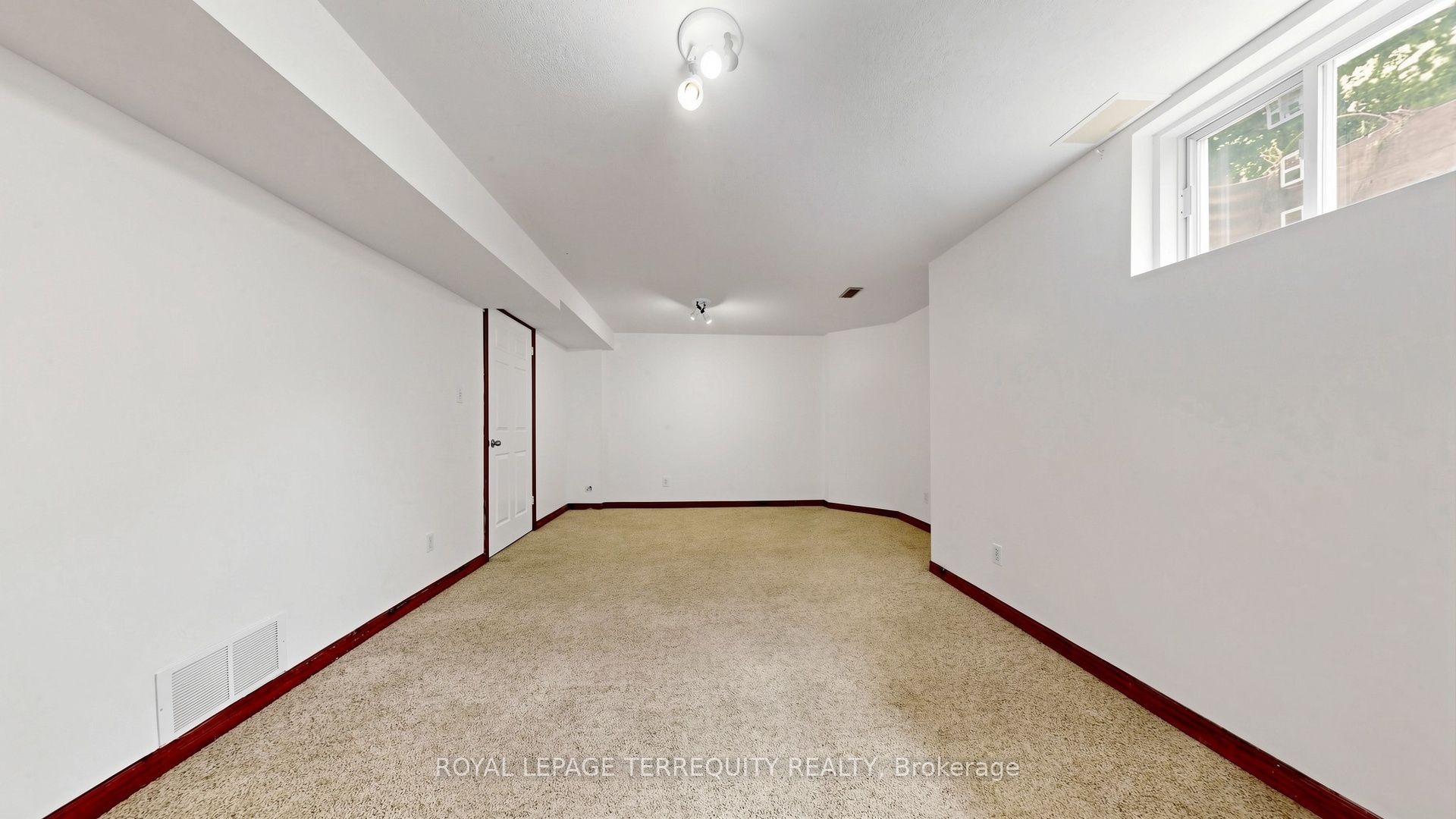 700 Champlain Boulevard 2 Property Photo 35