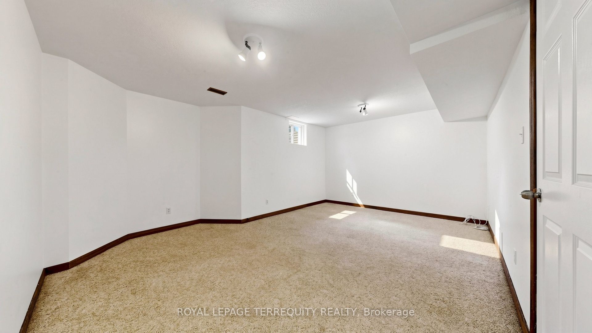 700 Champlain Boulevard 2 Property Photo 37