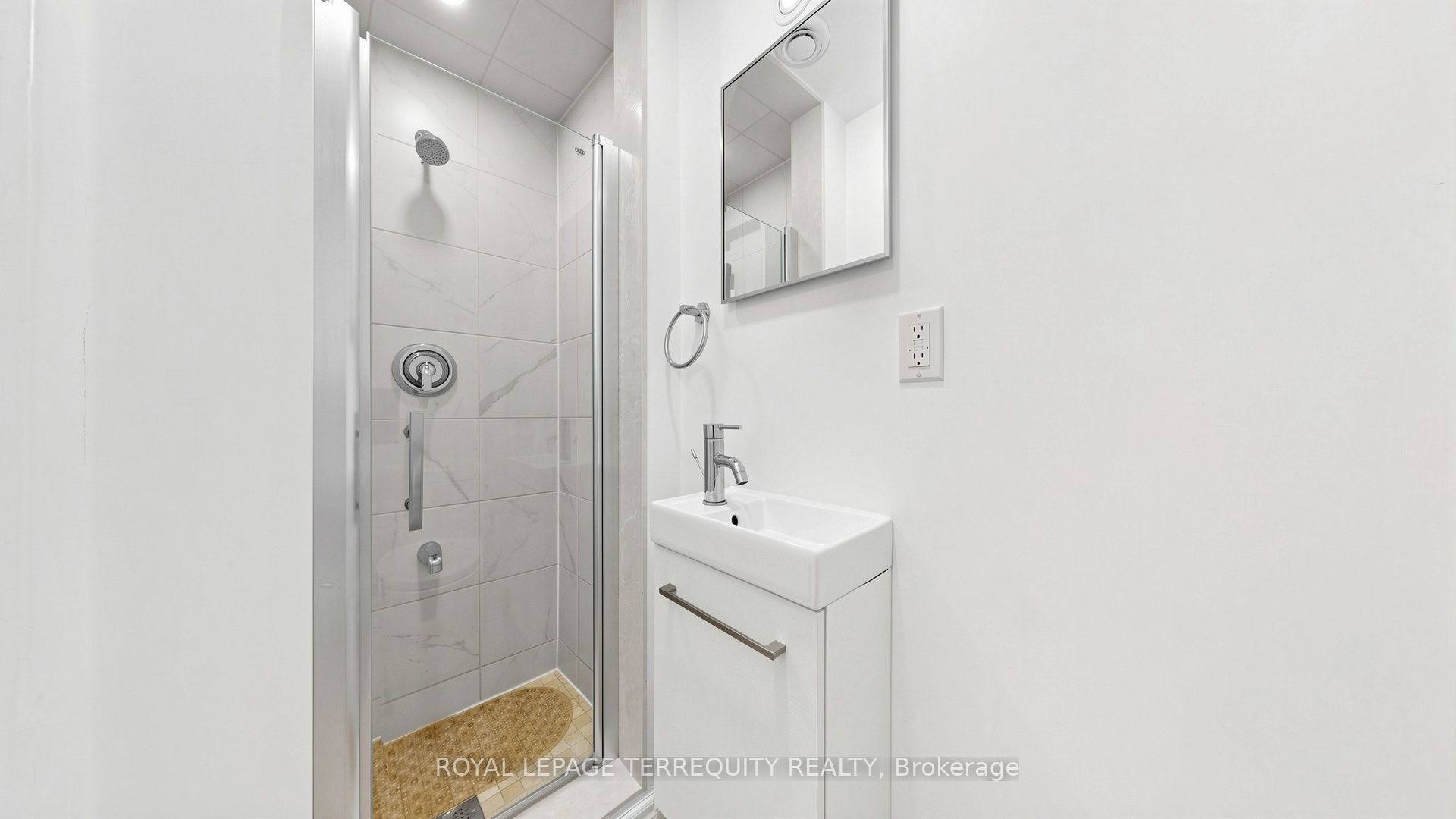 700 Champlain Boulevard 2 Property Photo 39