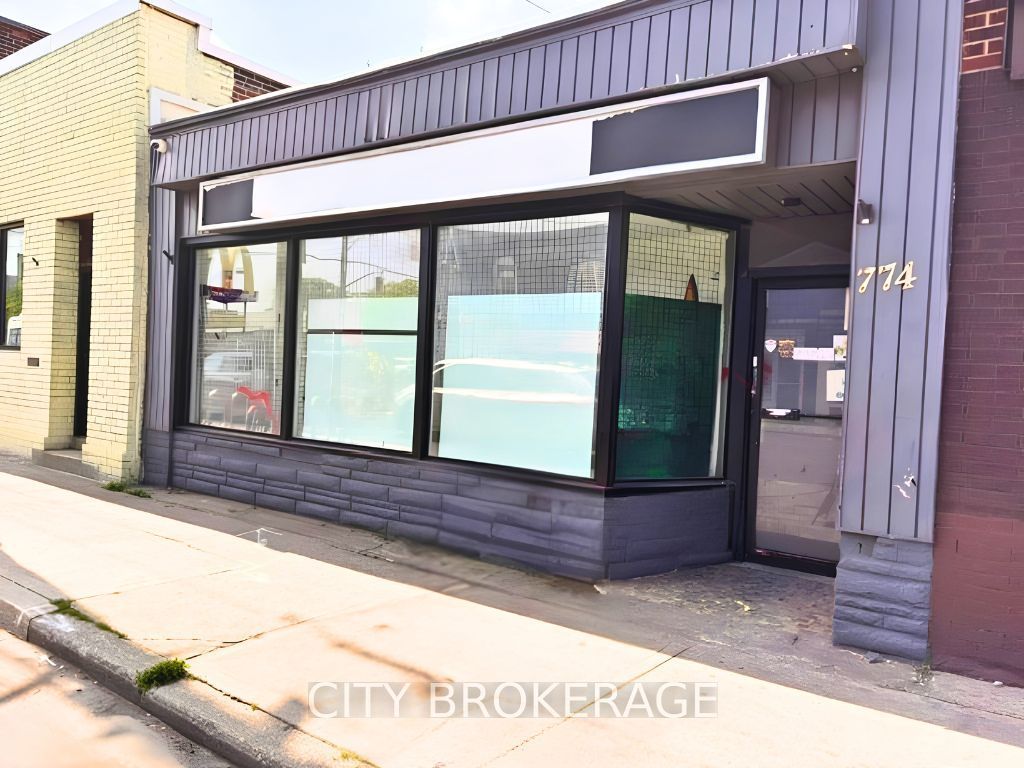 774 Barton Street E Property Photo 1