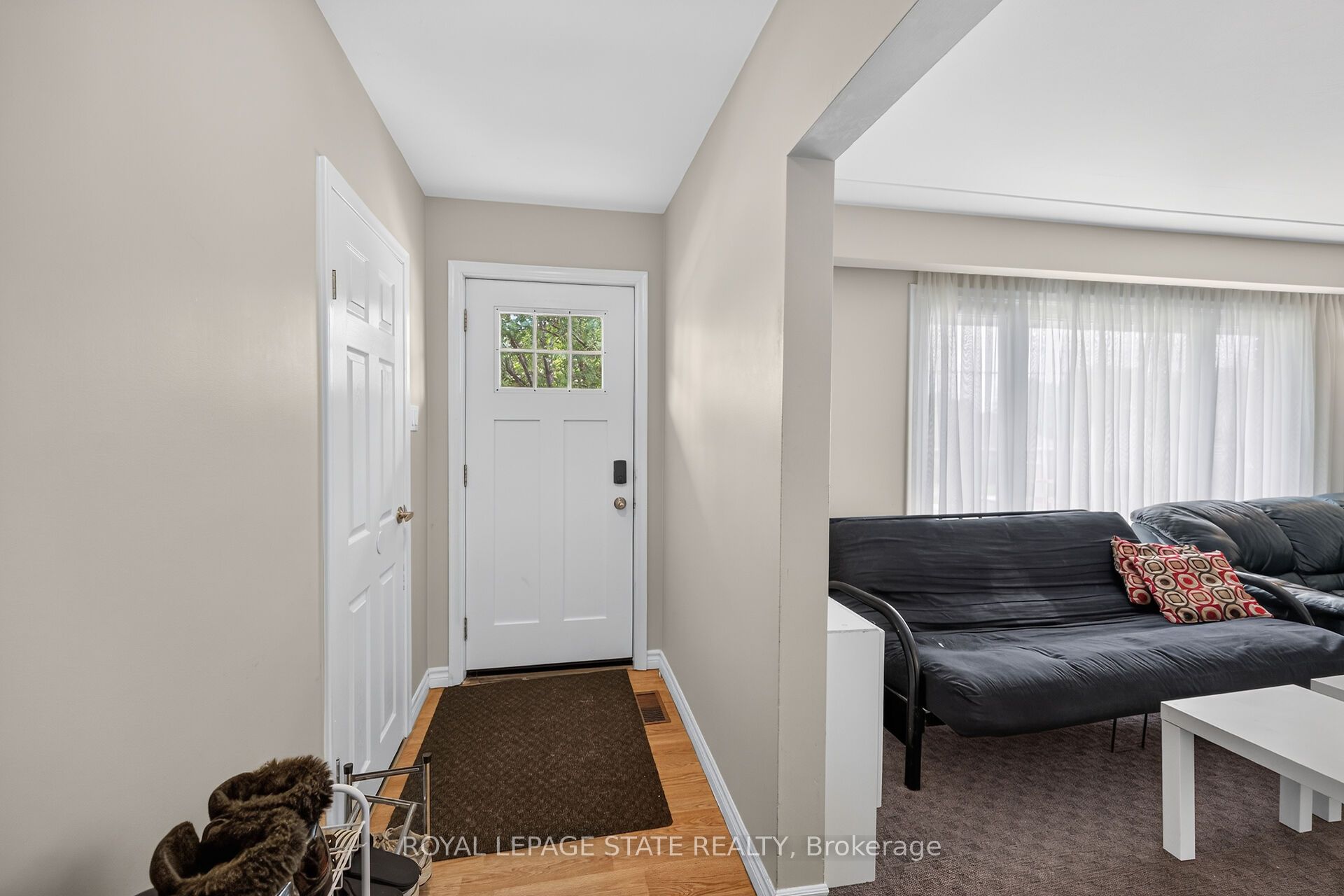 27 Ainslie Avenue Property Photo 5