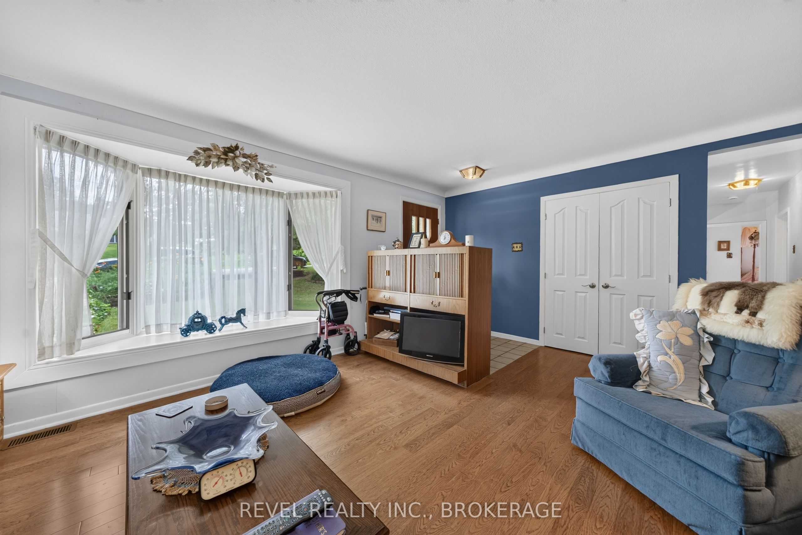 4453 Latimer Road Property Photo 8