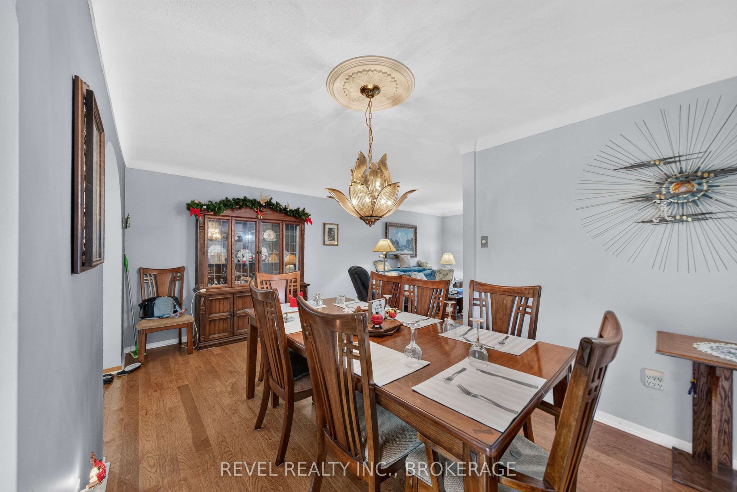 4453 Latimer Road Property Photo 12