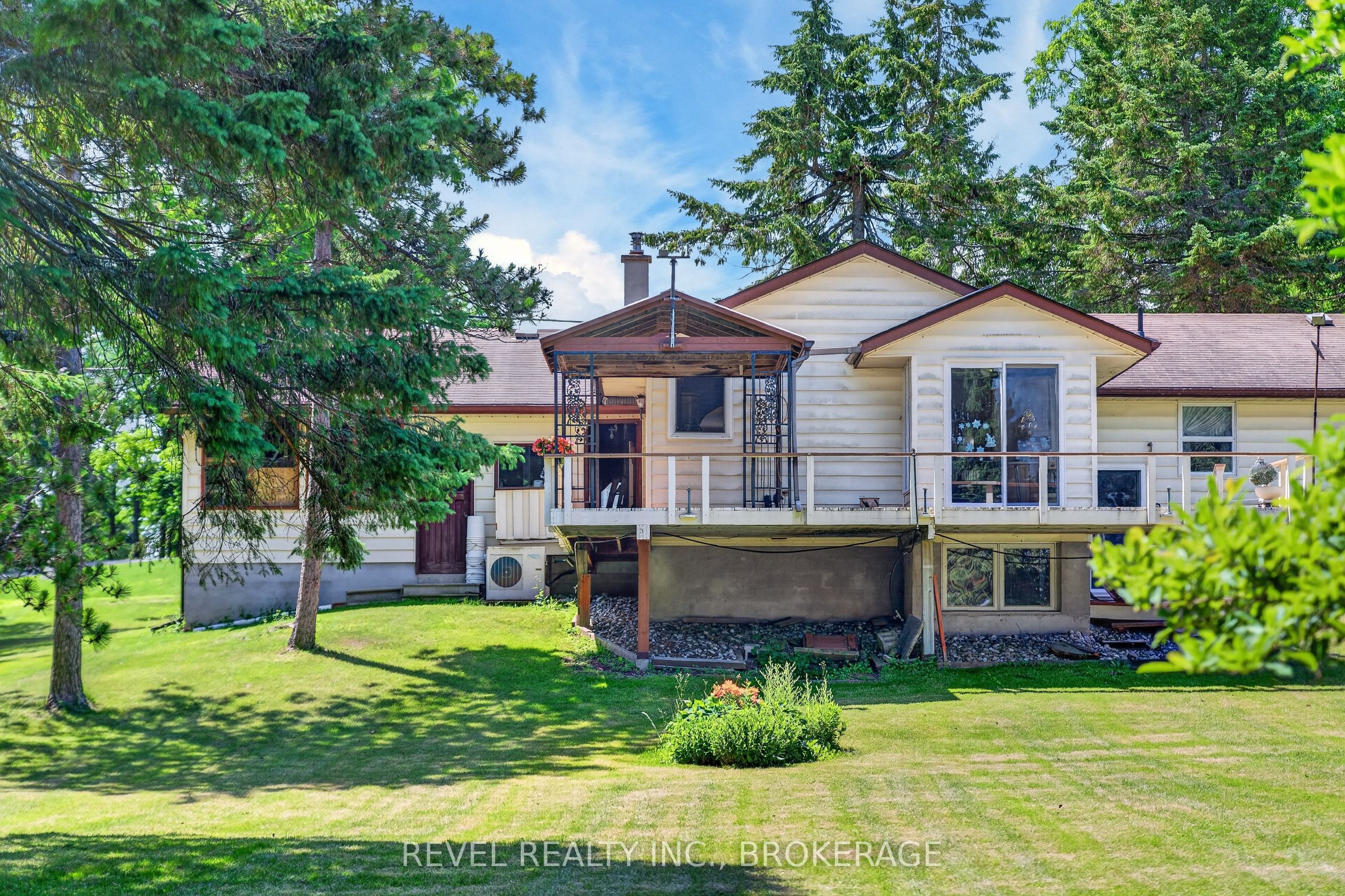 4453 Latimer Road Property Photo 44