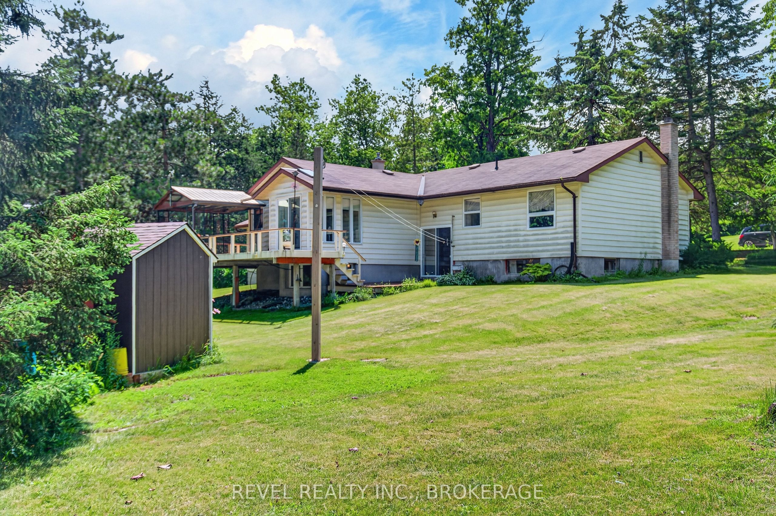 4453 Latimer Road Property Photo 45