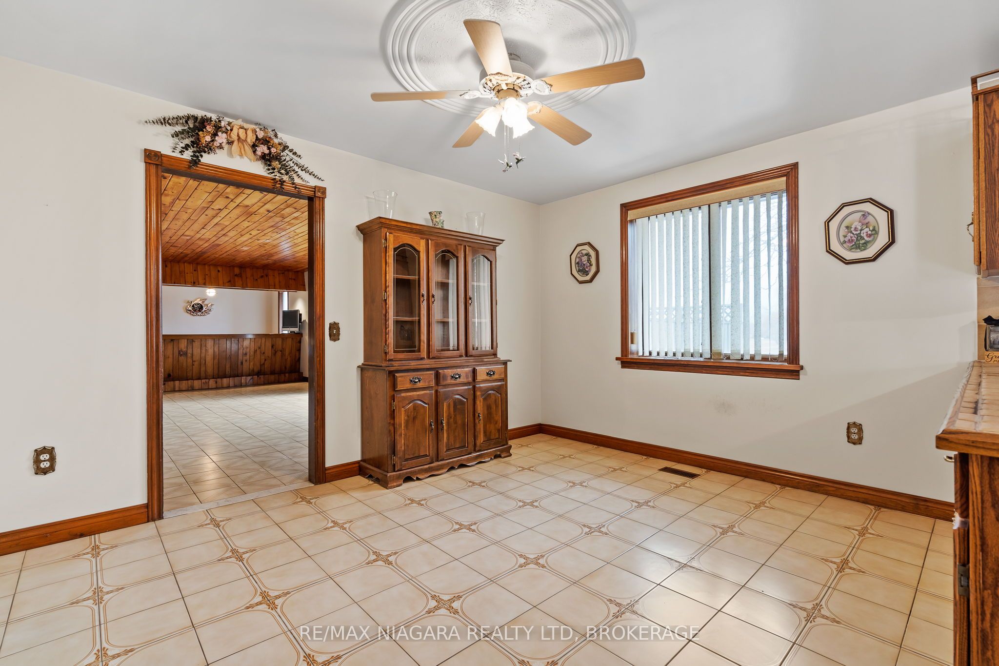 11292 Golf Course Road Property Photo 12