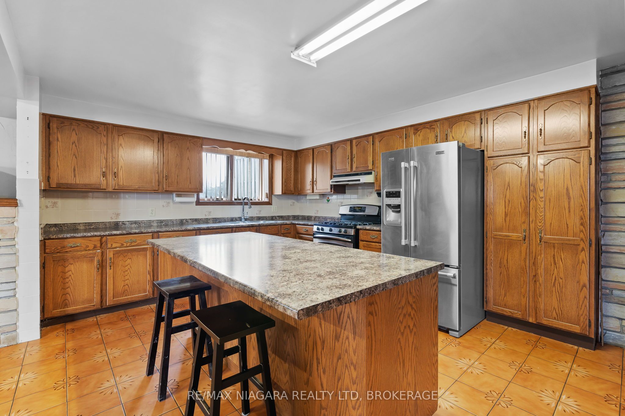 11292 Golf Course Road Property Photo 32