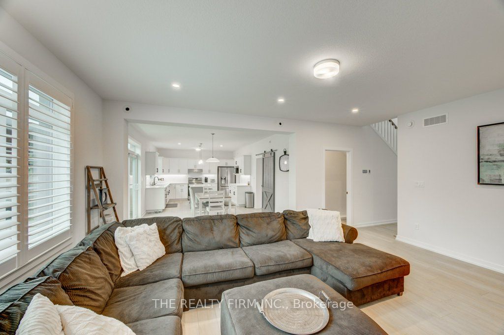 36 White Tail Path Property Photo 11