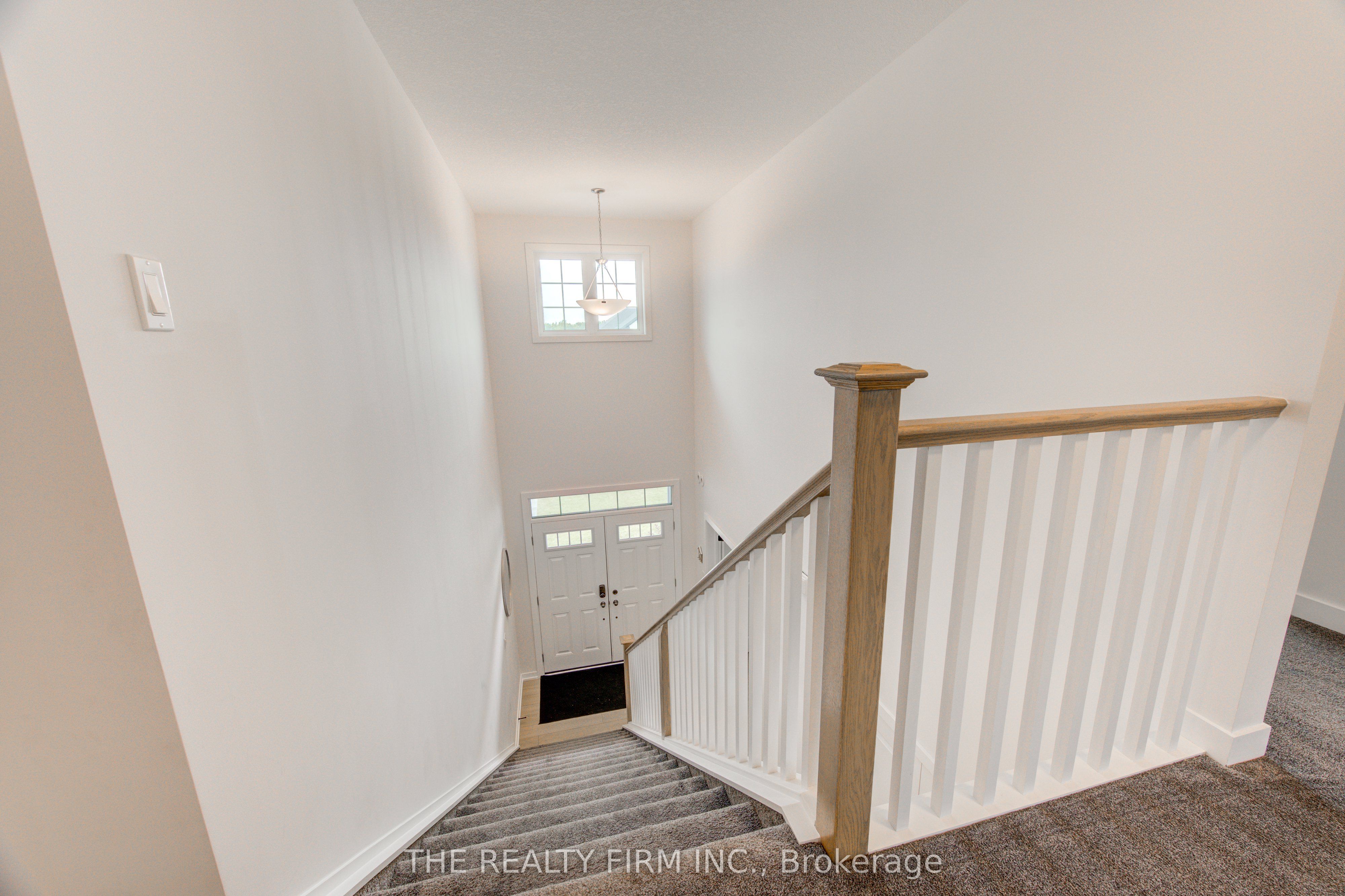 36 White Tail Path Property Photo 21