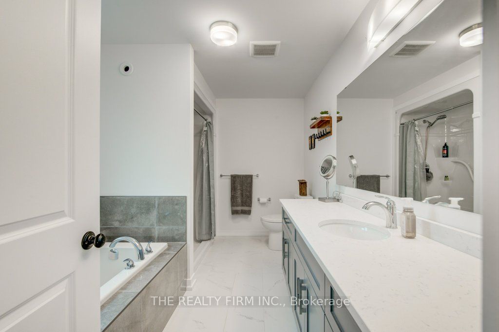 36 White Tail Path Property Photo 24