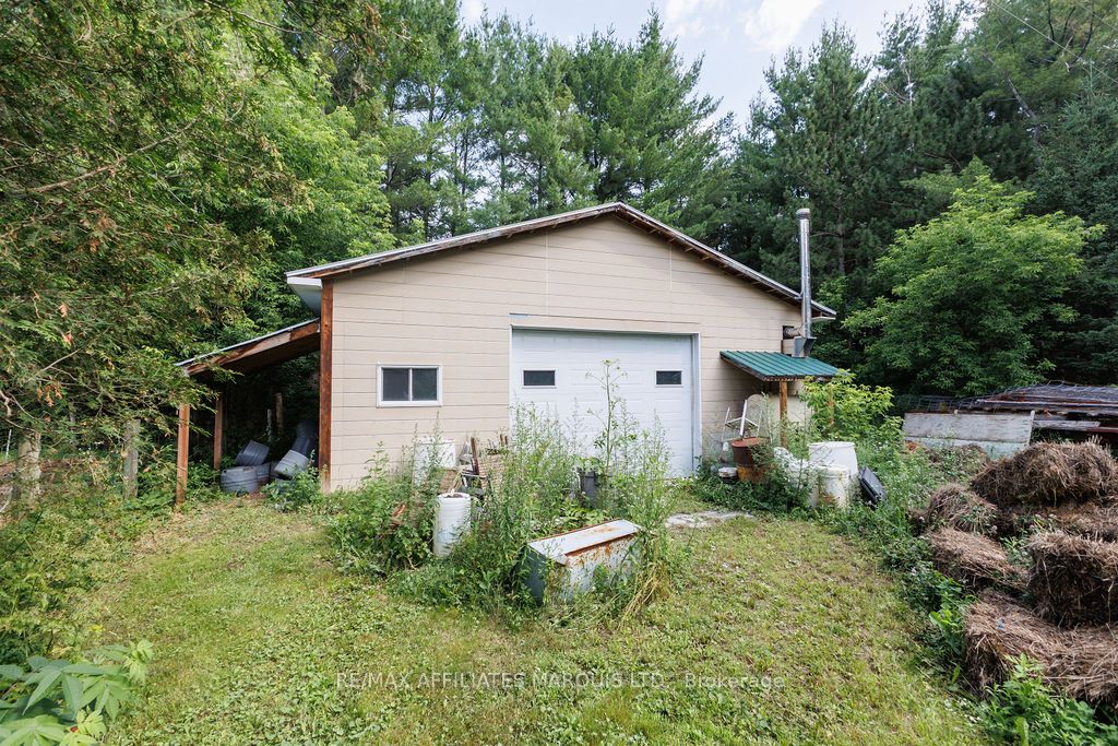 21111 Concession 8 Road Property Photo 12