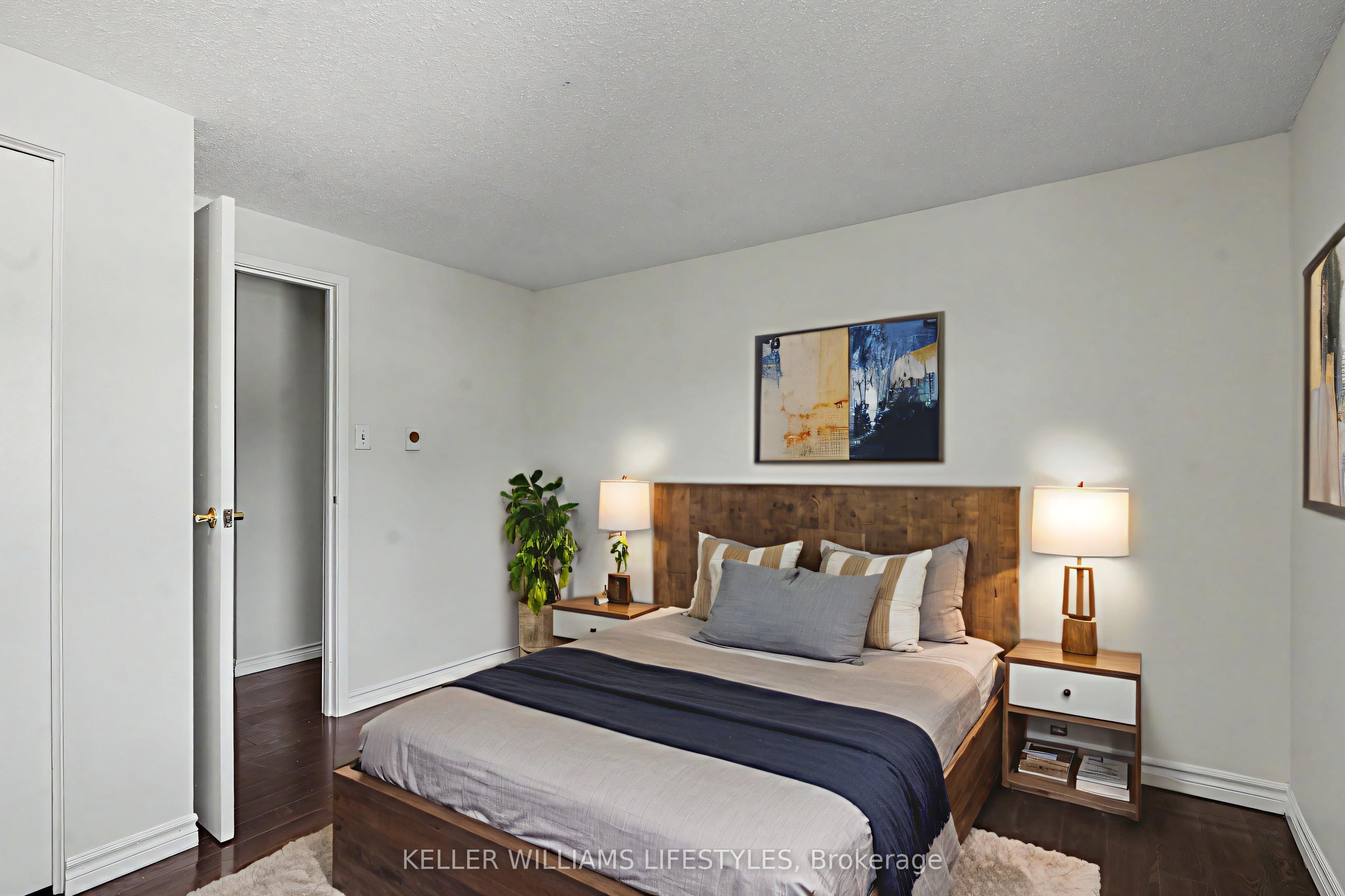 760 Berkshire Drive 20 Property Photo 25
