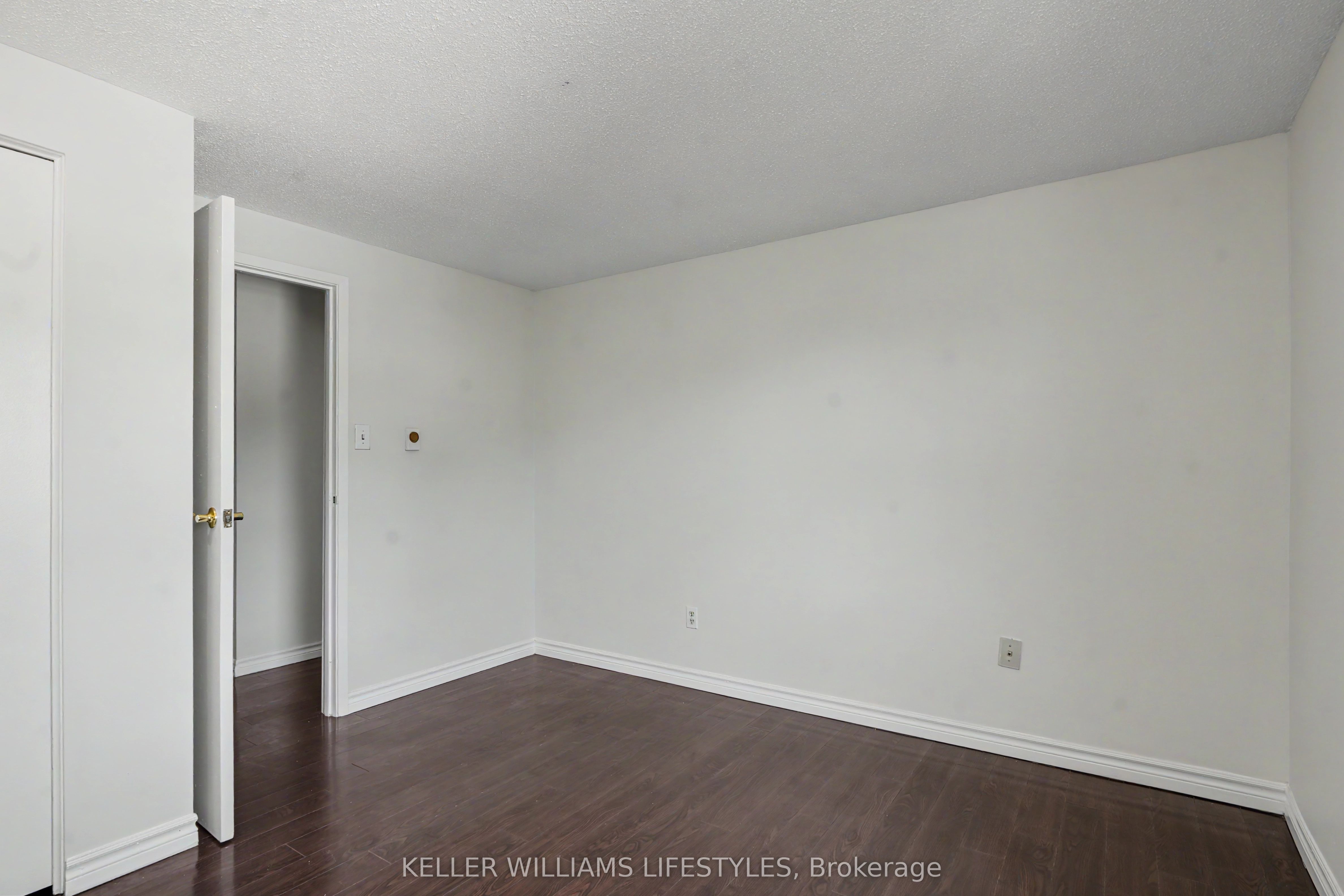 760 Berkshire Drive 20 Property Photo 26