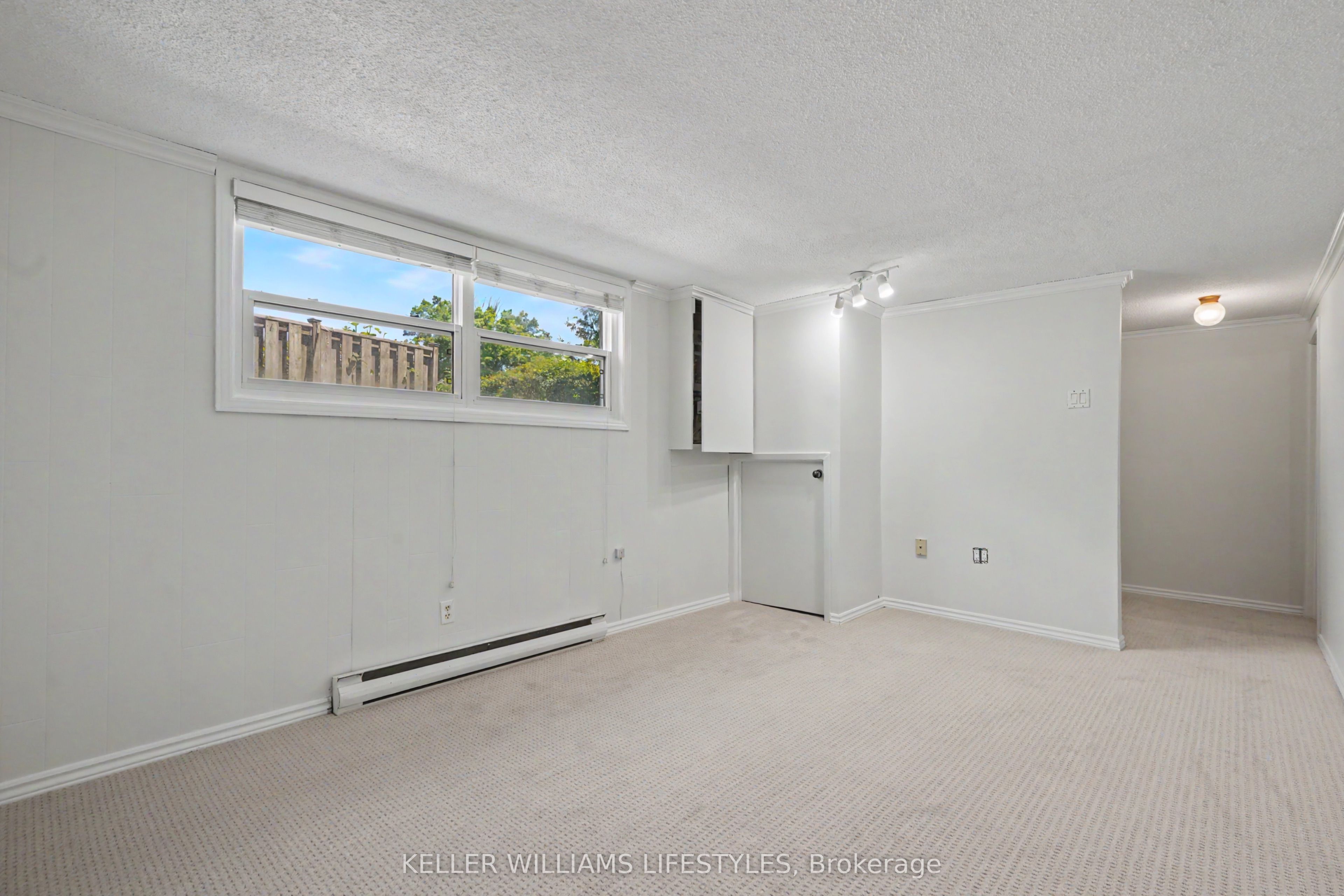 760 Berkshire Drive 20 Property Photo 30