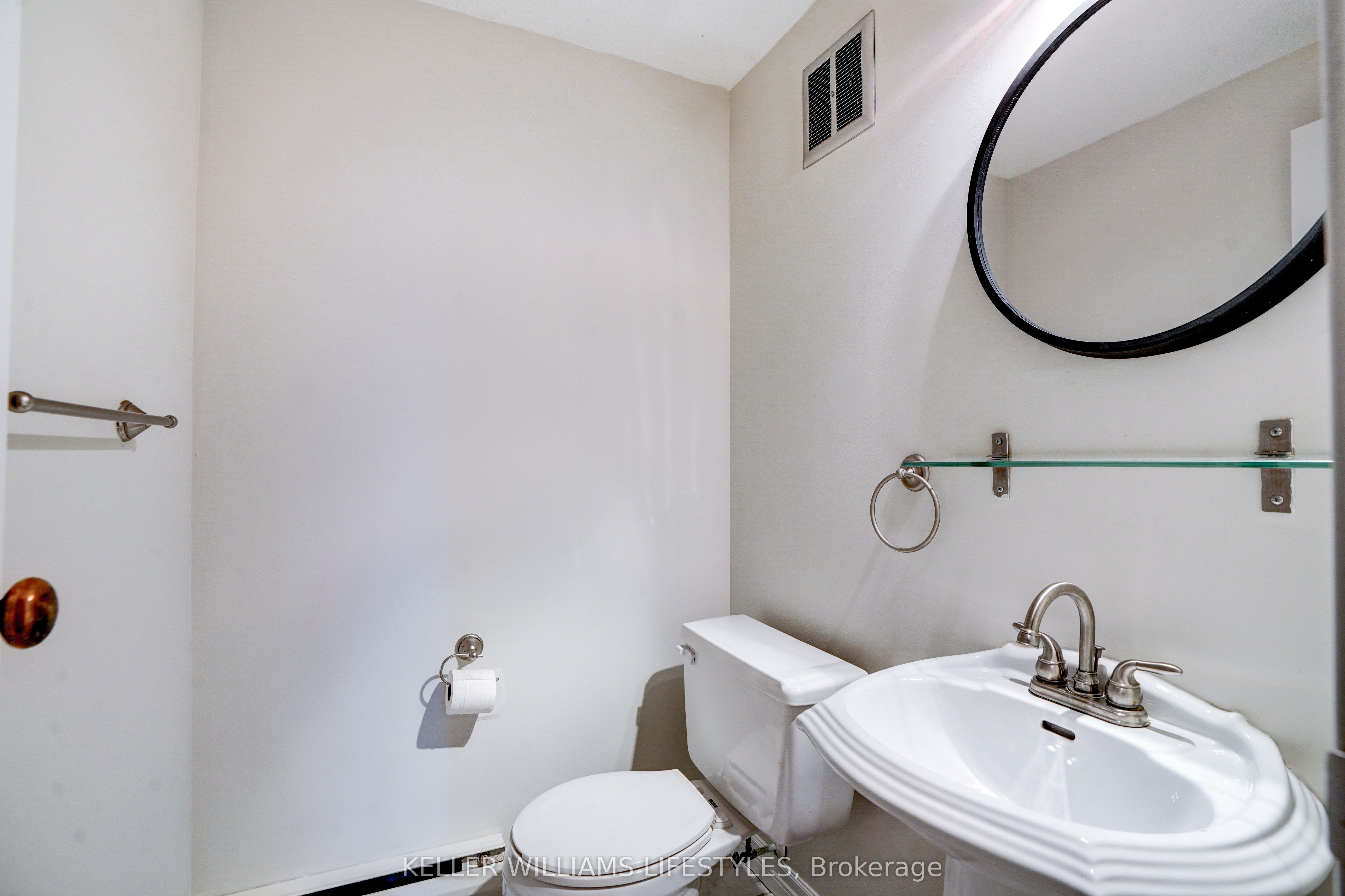 760 Berkshire Drive 20 Property Photo 31