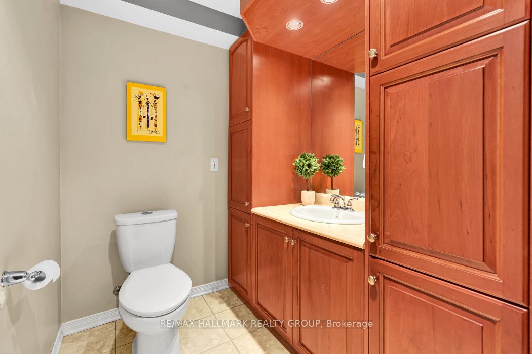 16 Hemlo Crescent Property Photo 35