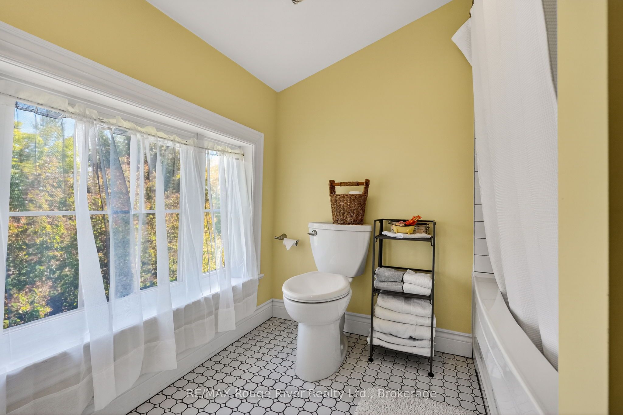 150 Day Road Property Photo 28