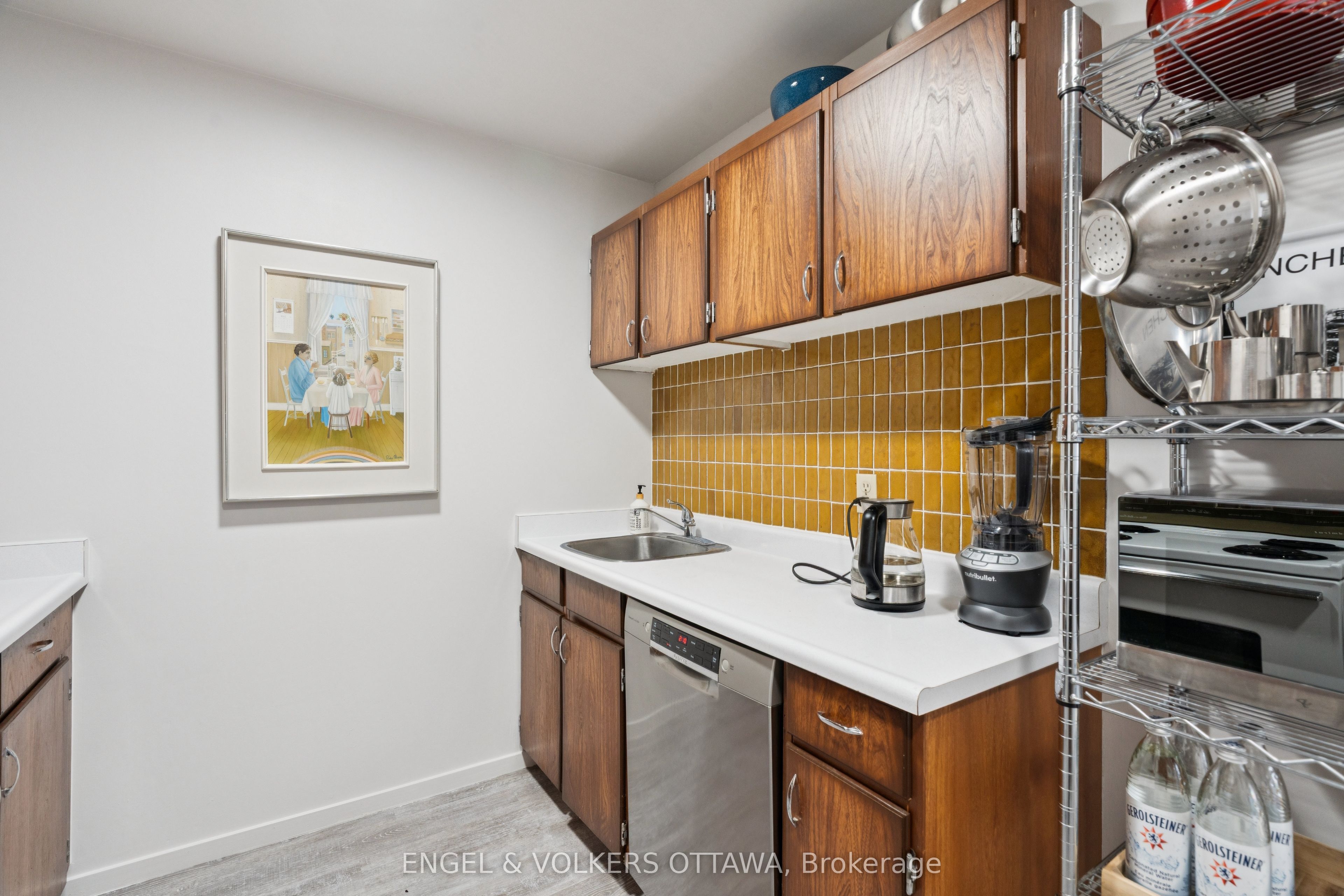 400 Laurier Street E 8a Property Photo 20