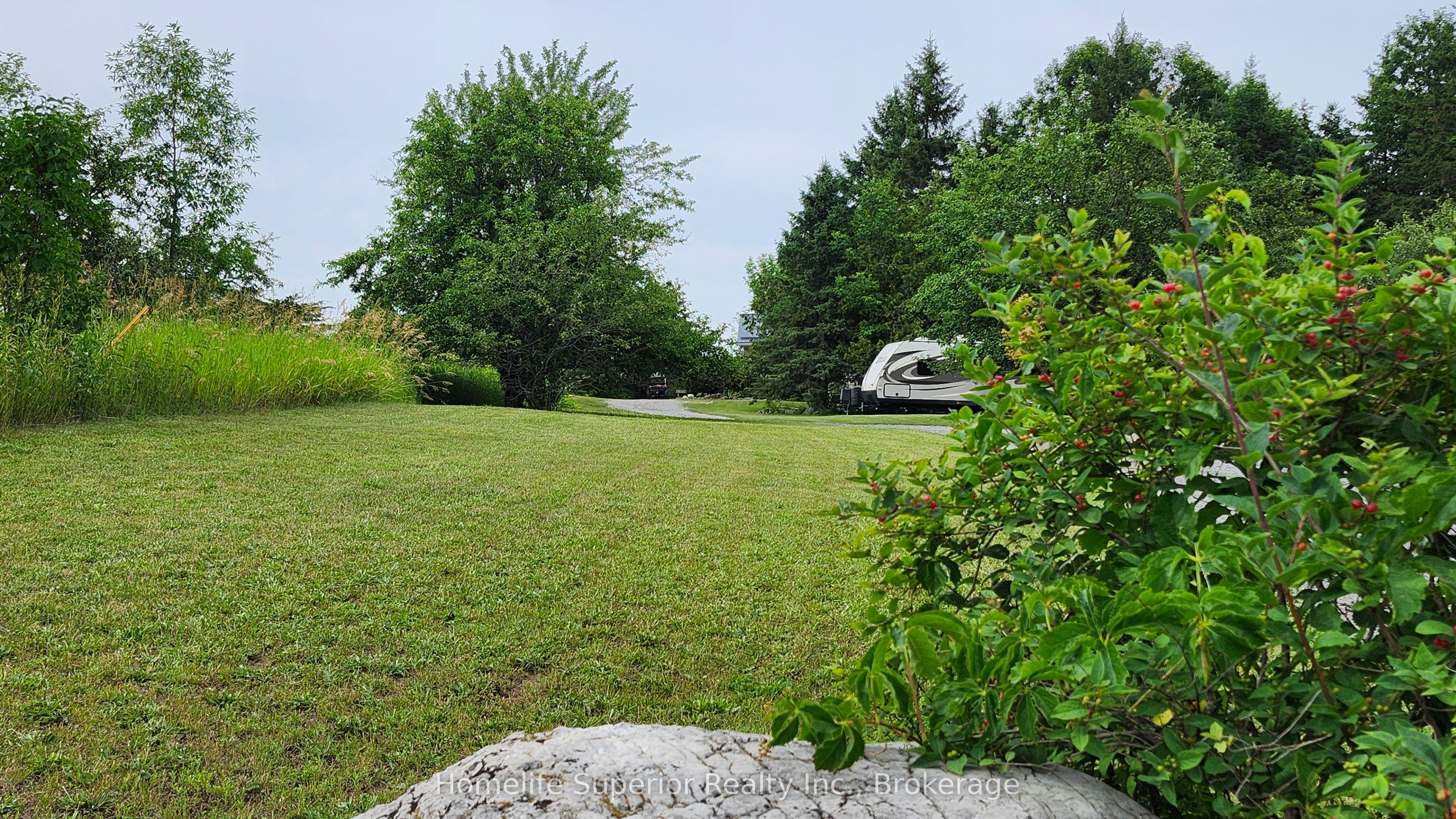 32 Wildrose Circle Property Photo 7