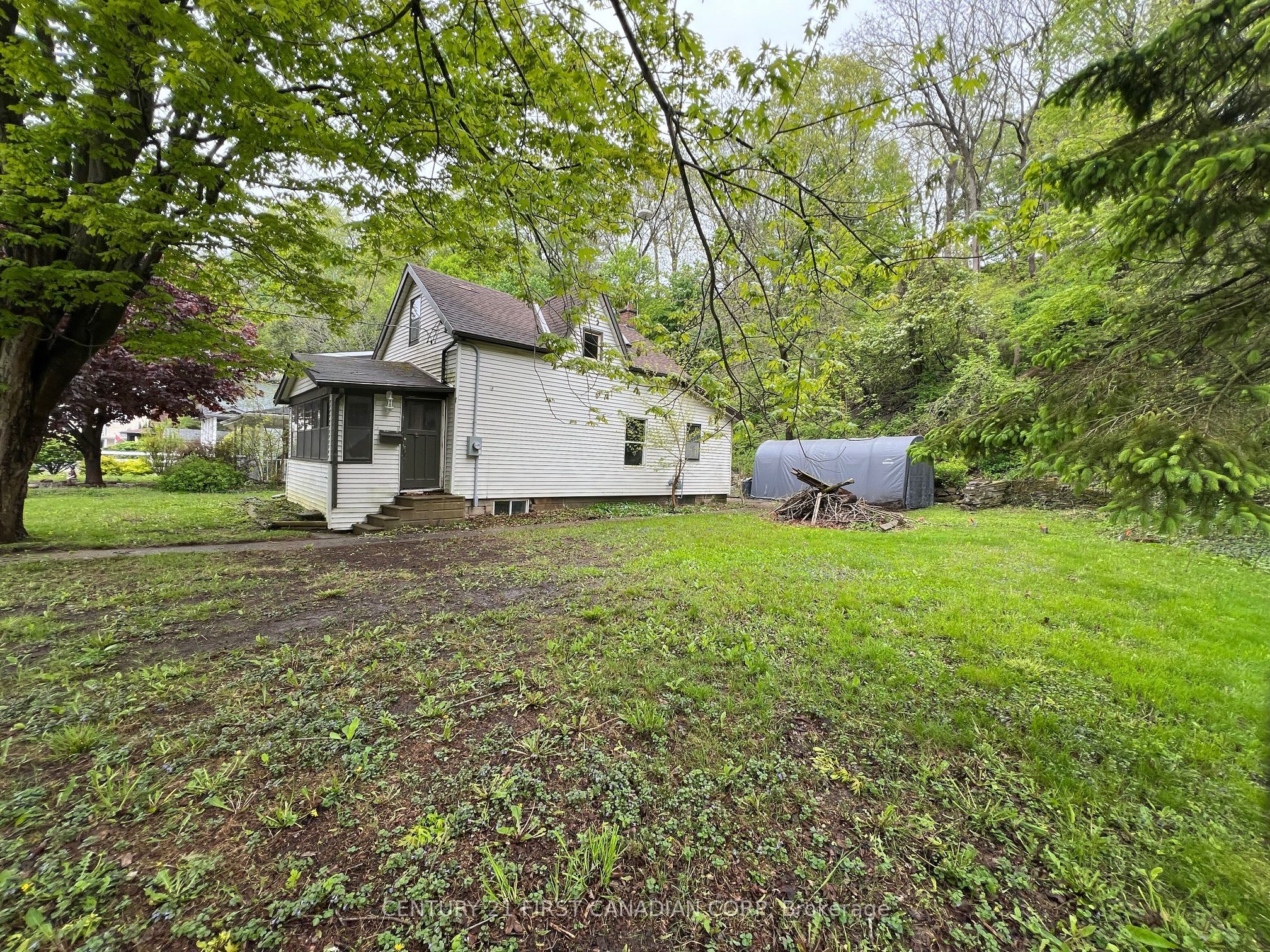 205 Orchard Street Property Photo 1