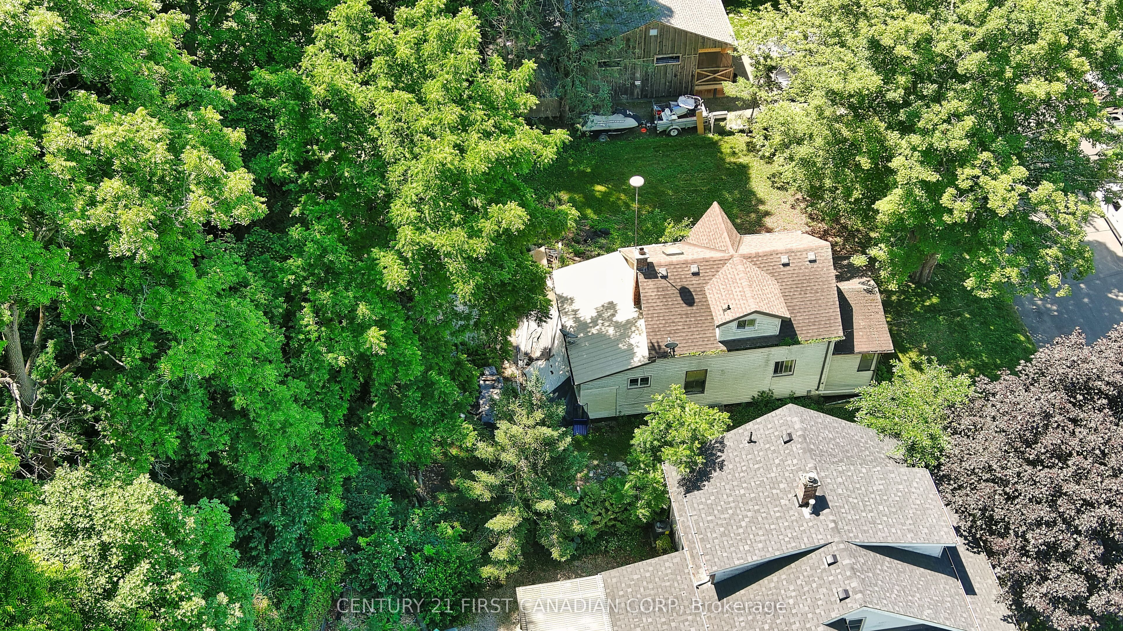 205 Orchard Street Property Photo 3