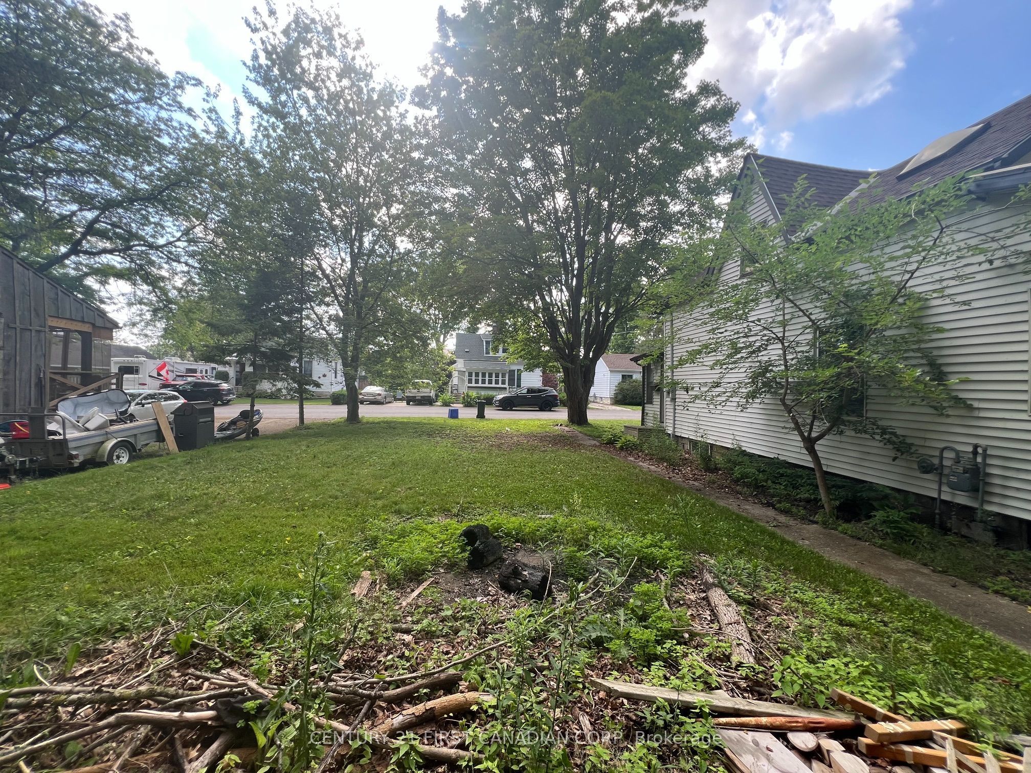 205 Orchard Street Property Photo 5