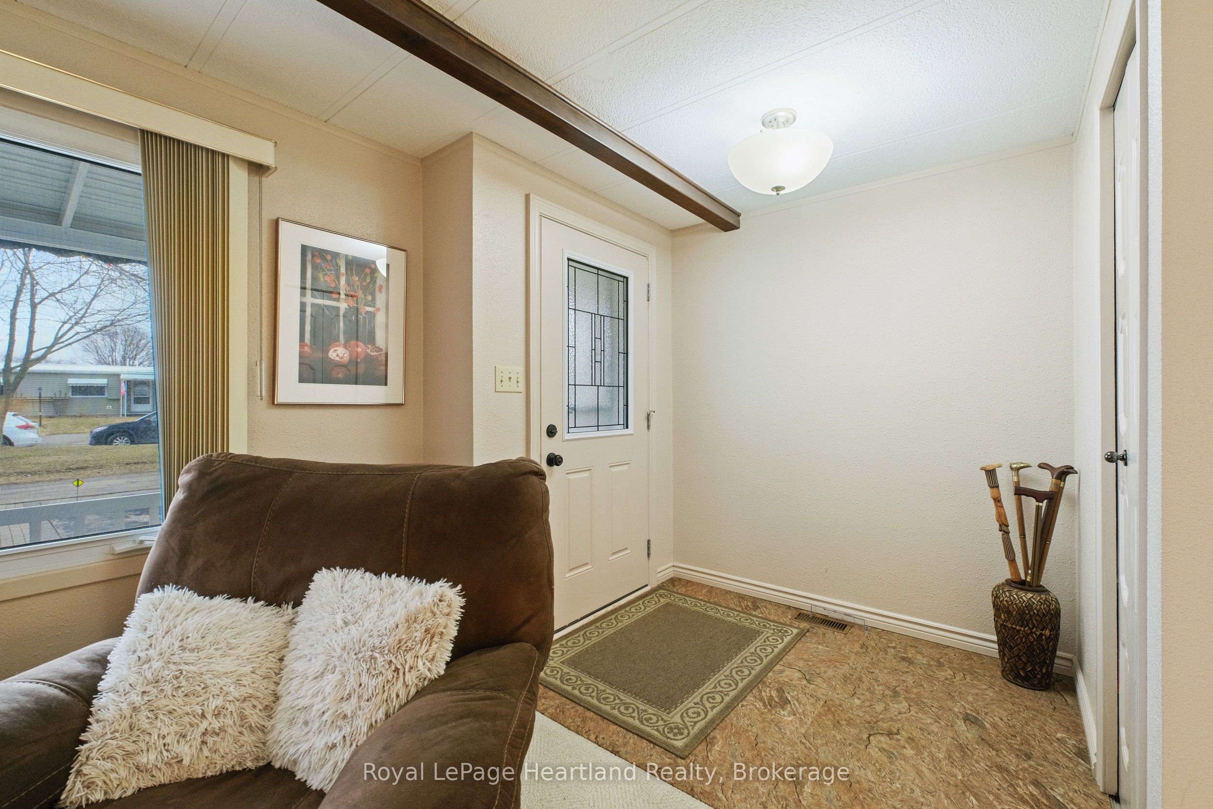 13 Cypress Point Crescent Property Photo 3