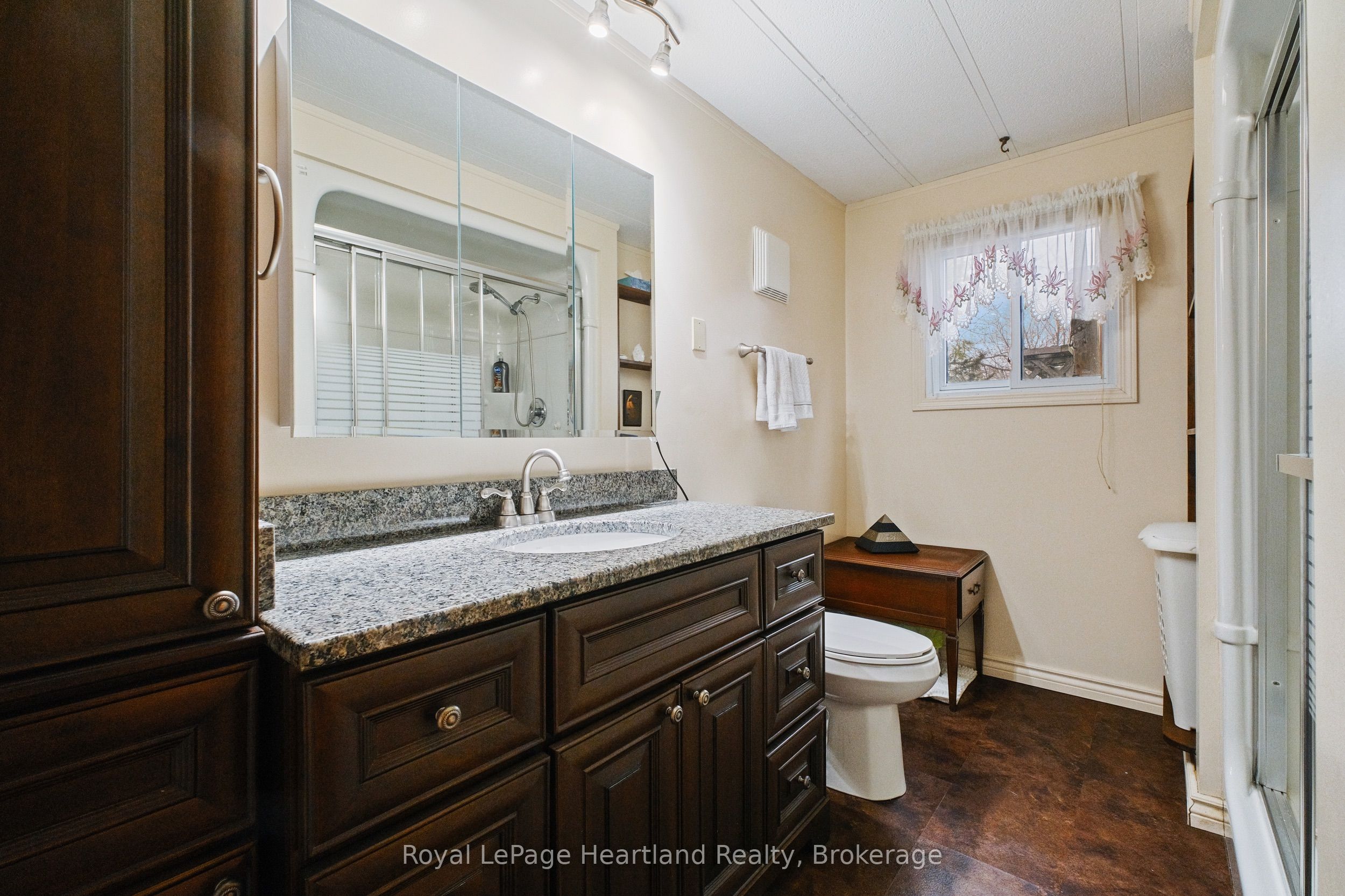 13 Cypress Point Crescent Property Photo 26