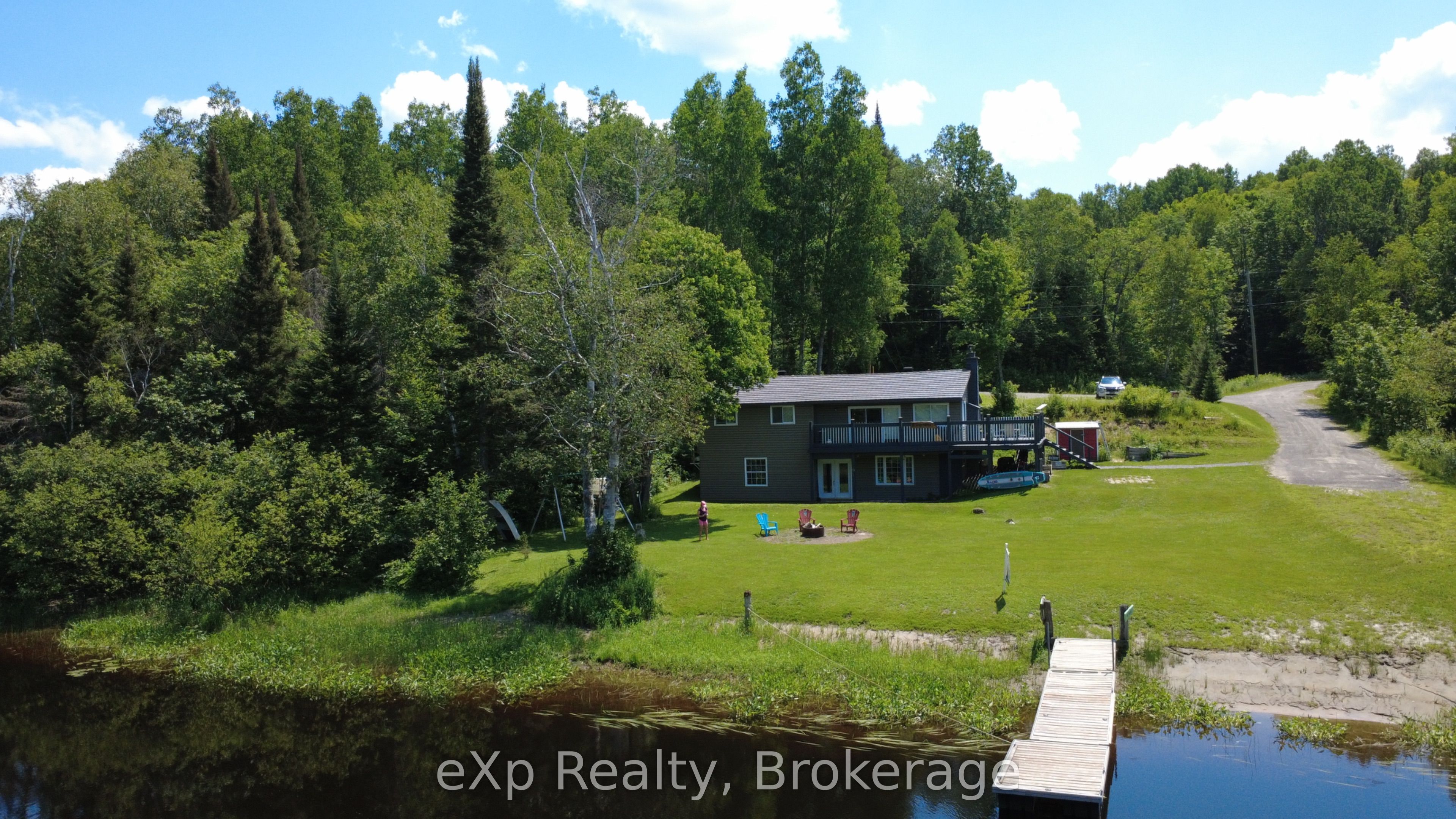 249 River Drive Property Photo 5