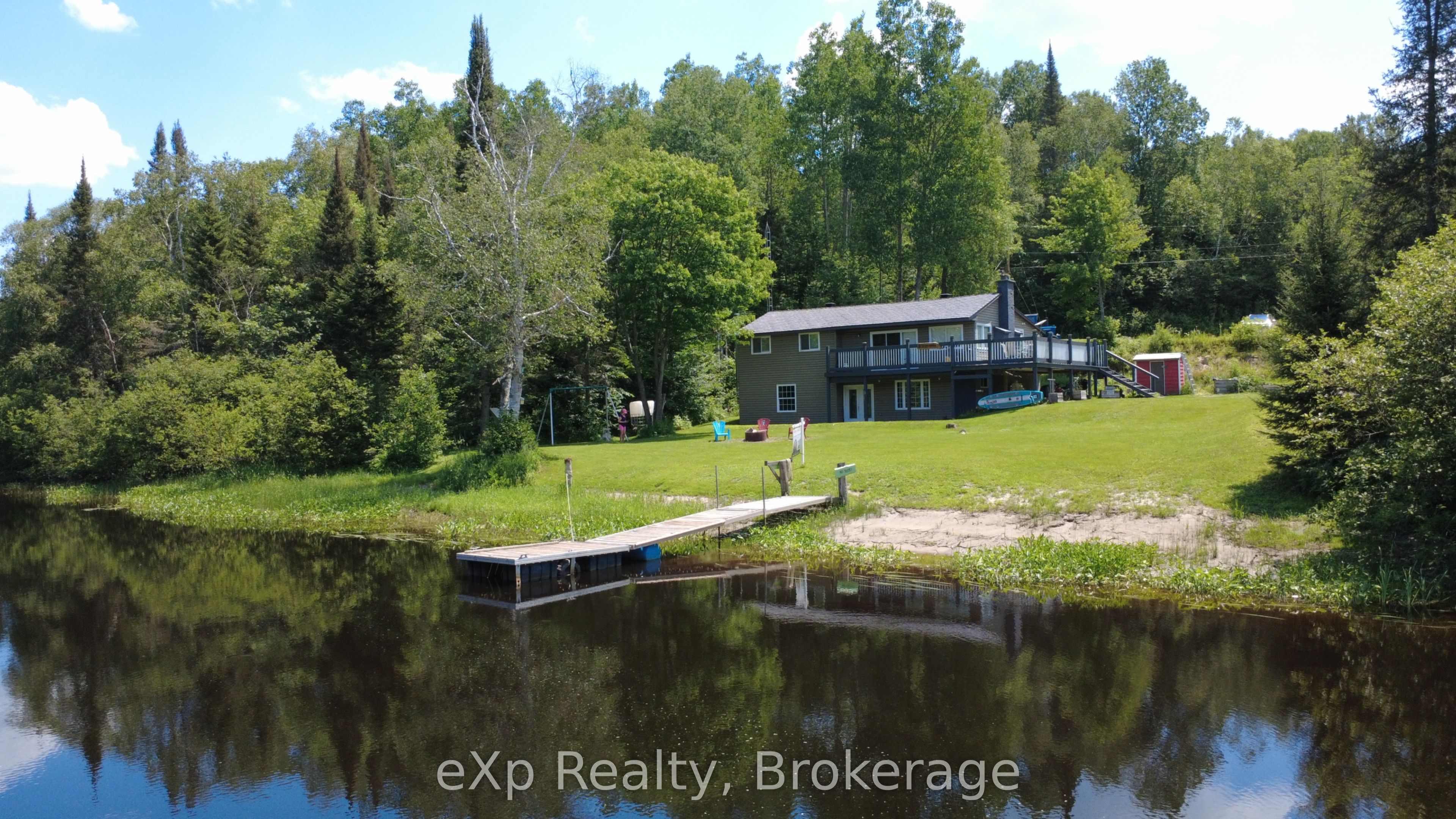 249 River Drive Property Photo 7