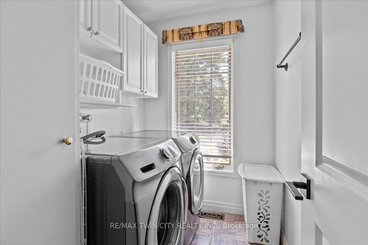 20 Grandy Lane Property Photo 36