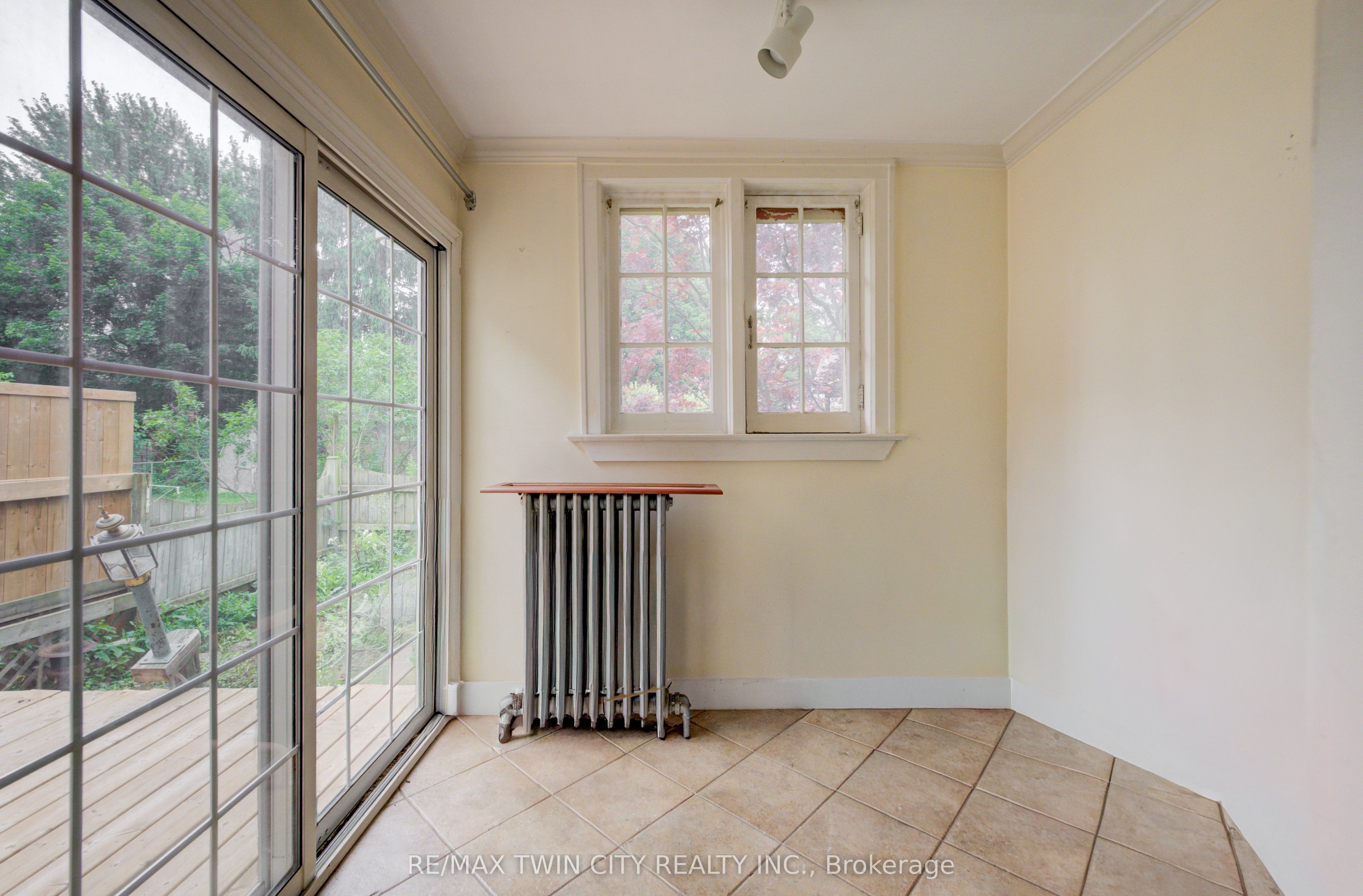 227 Lydia Street Property Photo 12