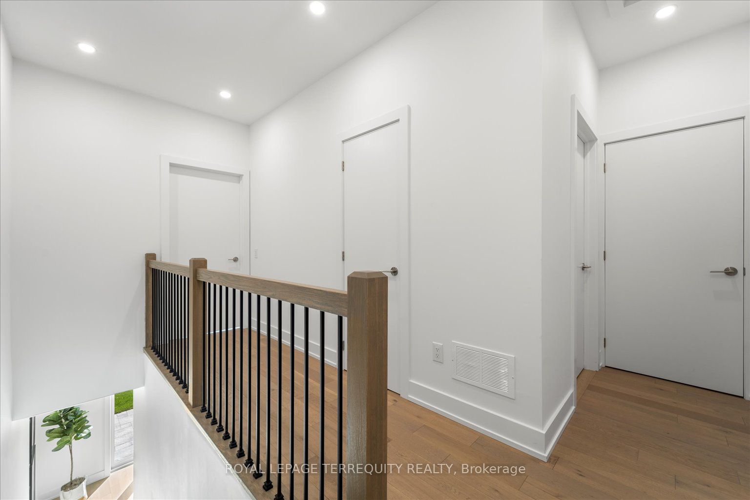 37 Rockmount Crescent Property Photo 25