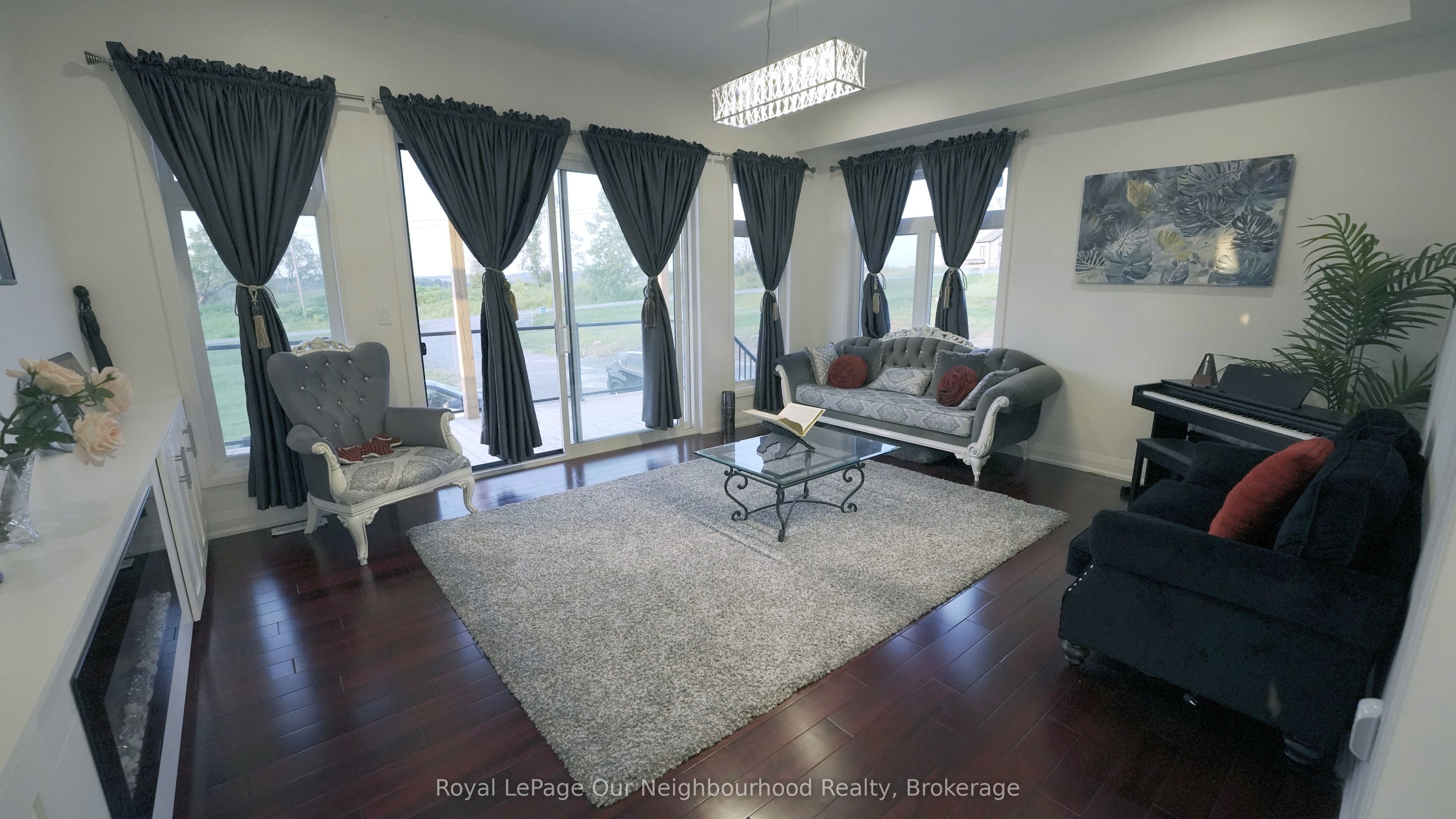 134 Hampton Crescent Property Photo 8