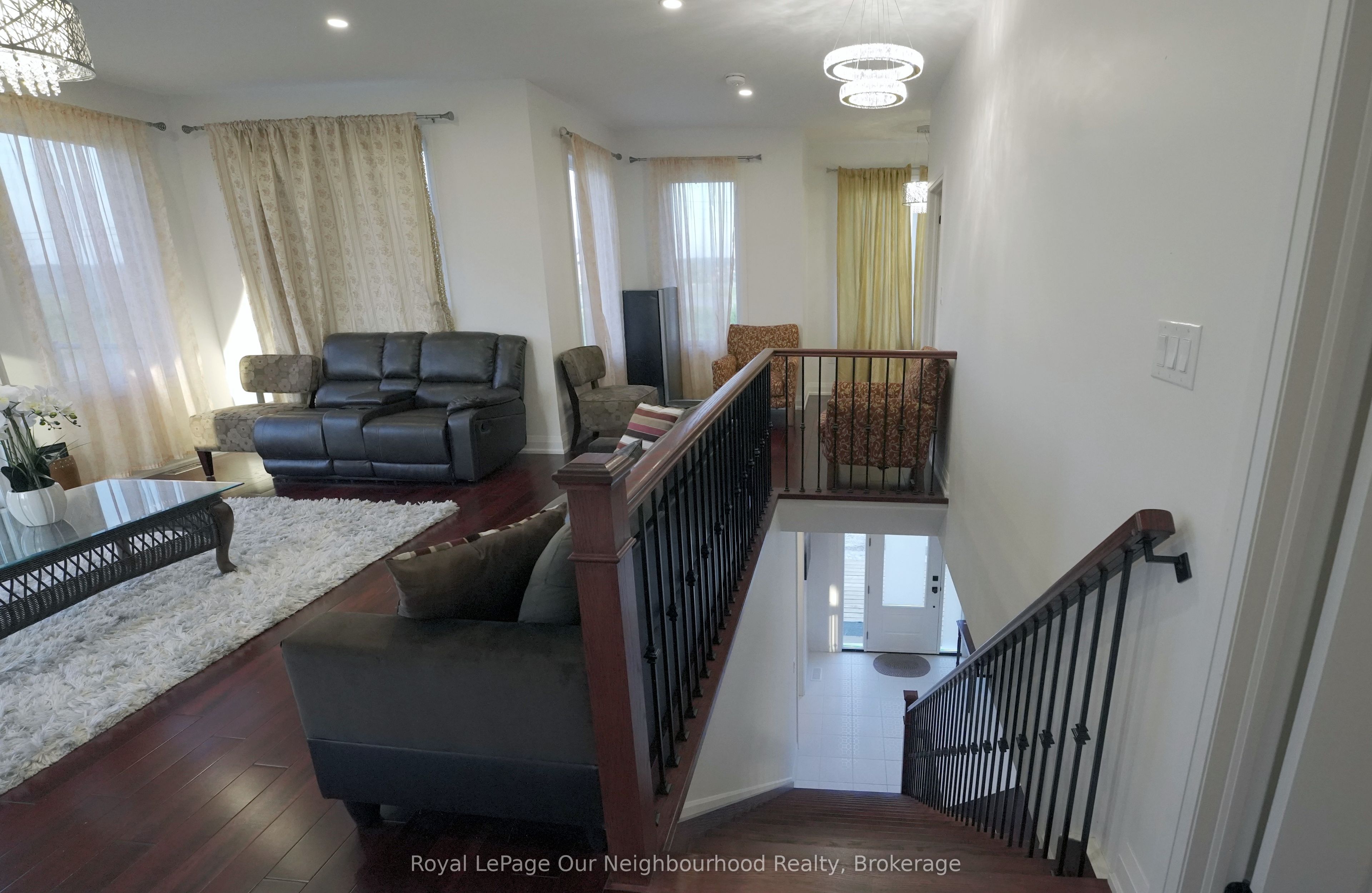 134 Hampton Crescent Property Photo 12