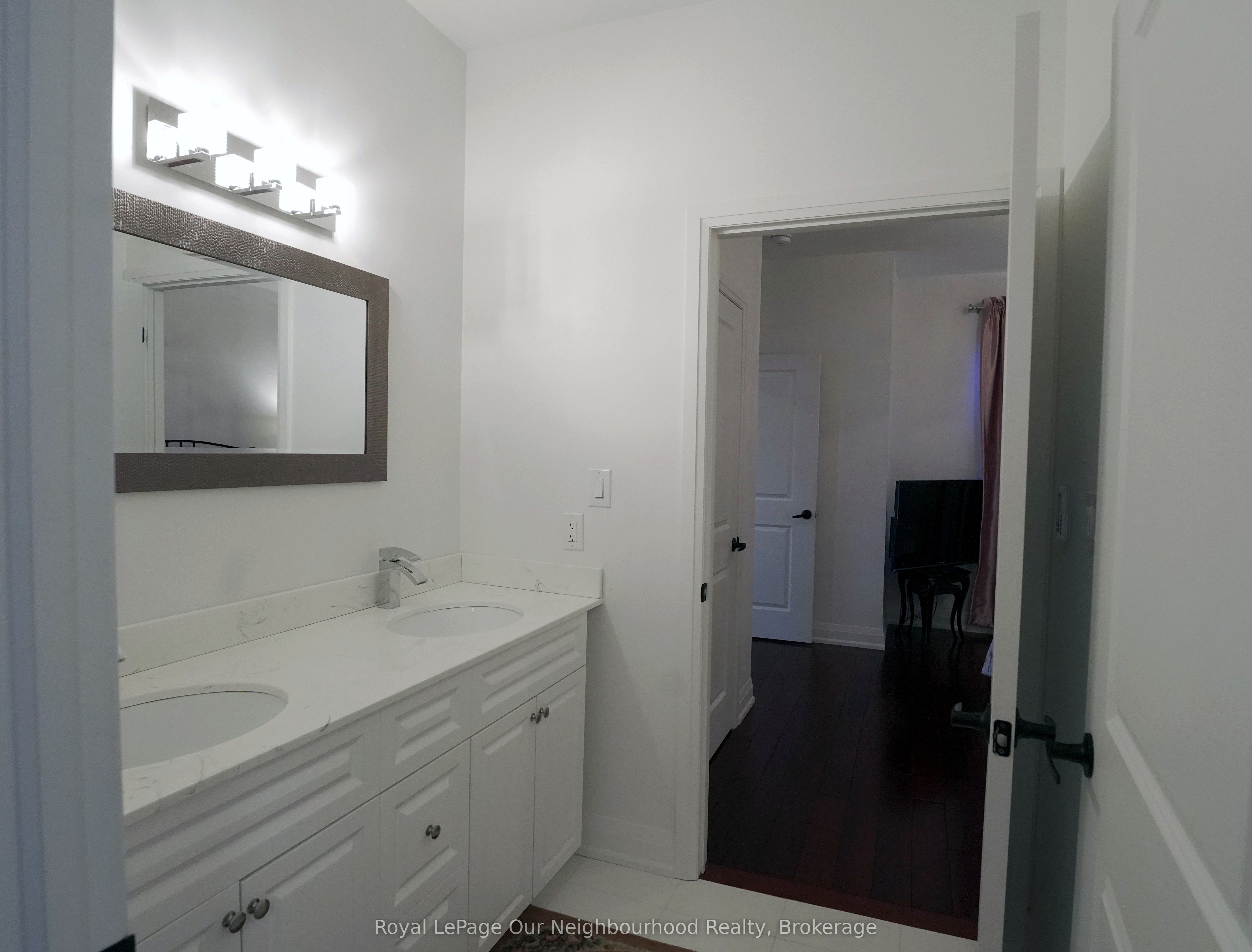 134 Hampton Crescent Property Photo 27