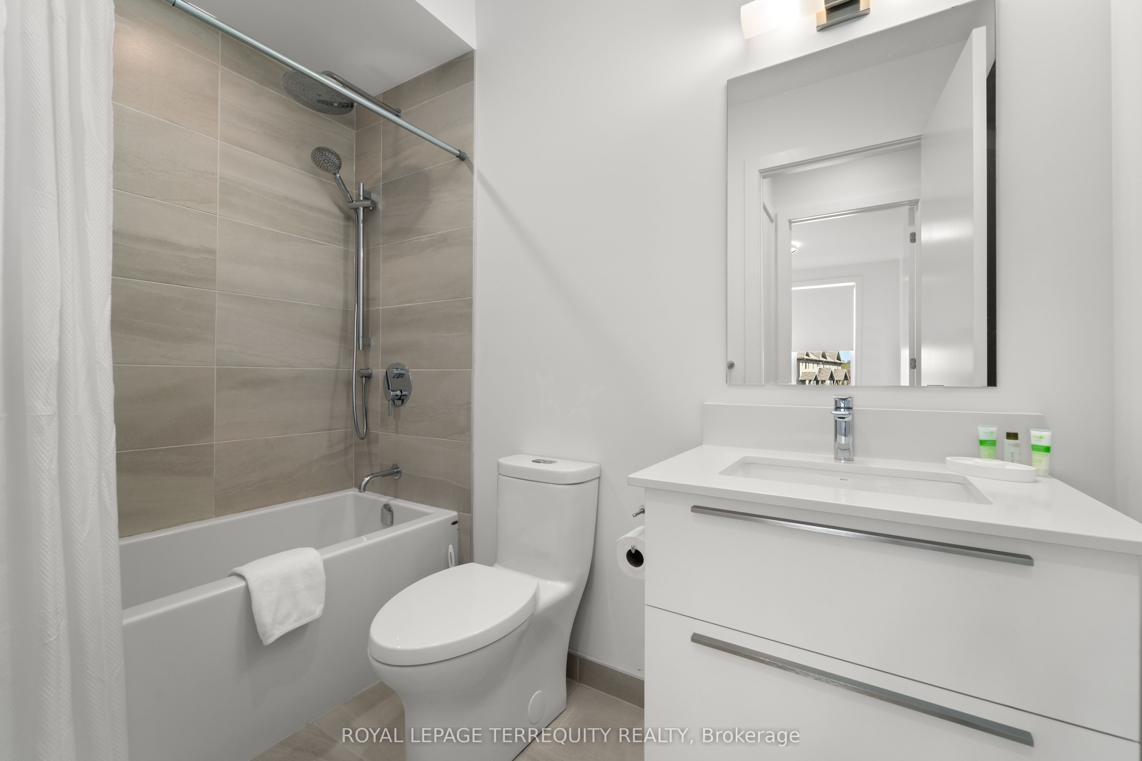 35 Rockmount Crescent Property Photo 28