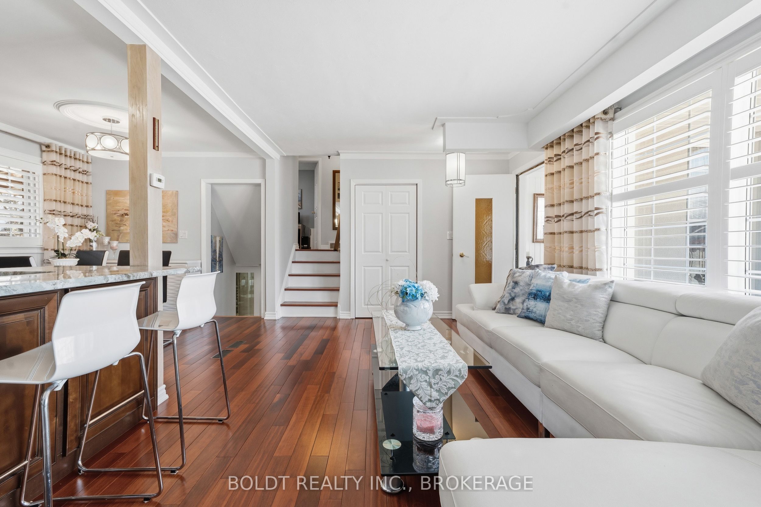 628 Vine Street Property Photo 14