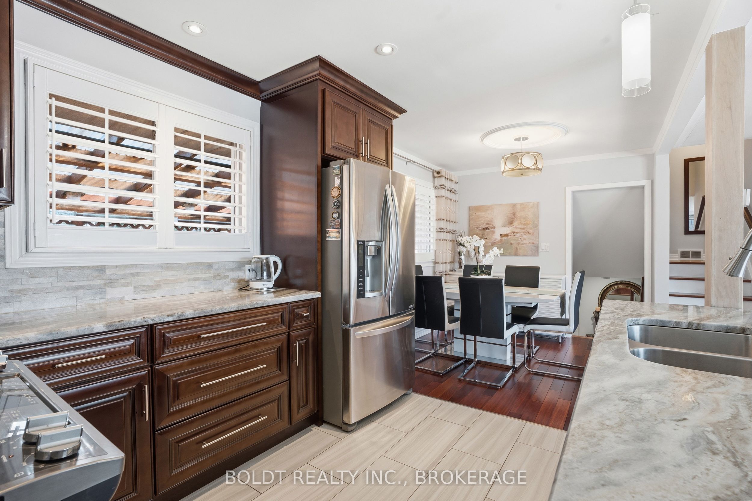 628 Vine Street Property Photo 19