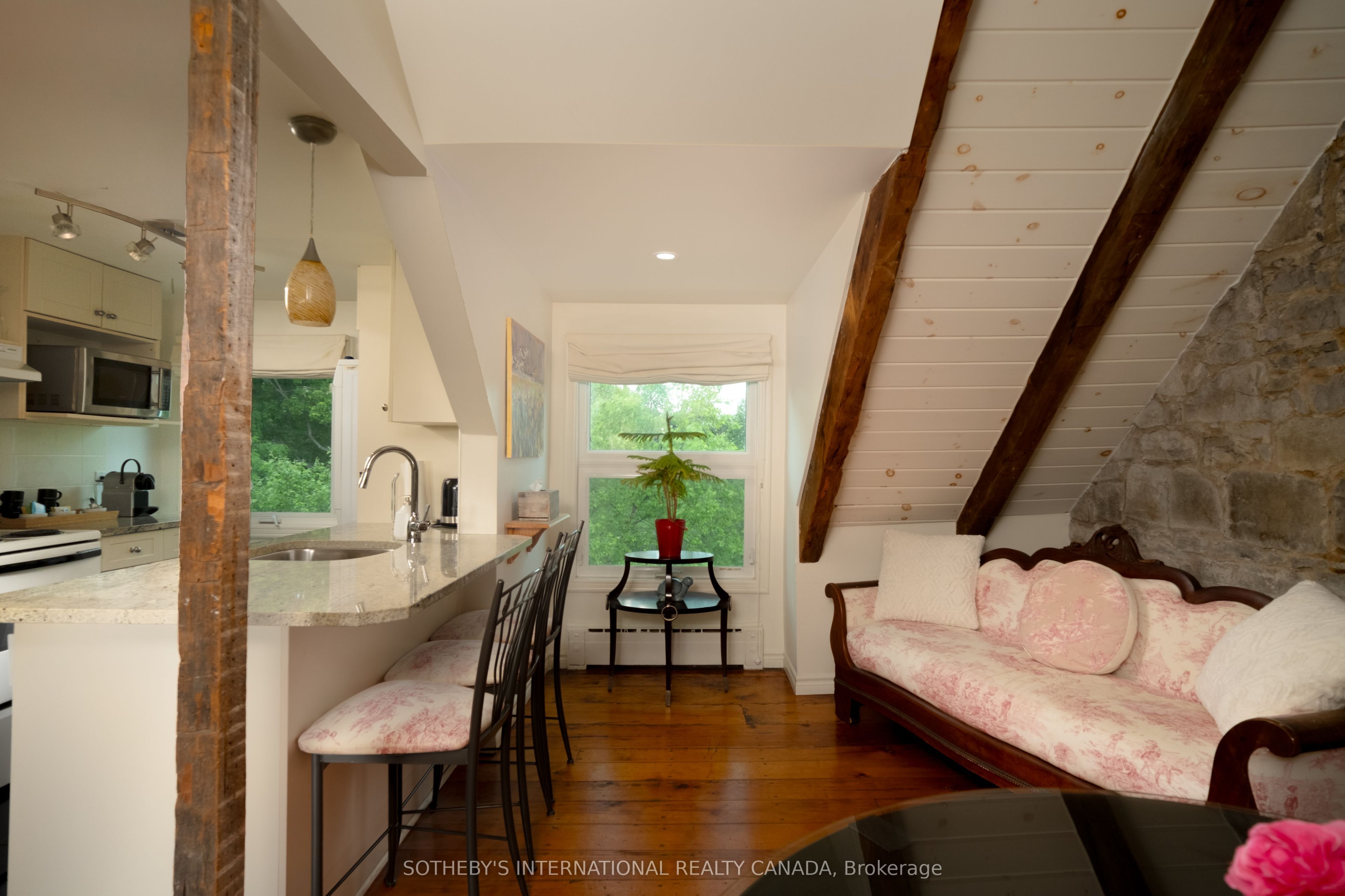 8 Starr Place Property Photo 29