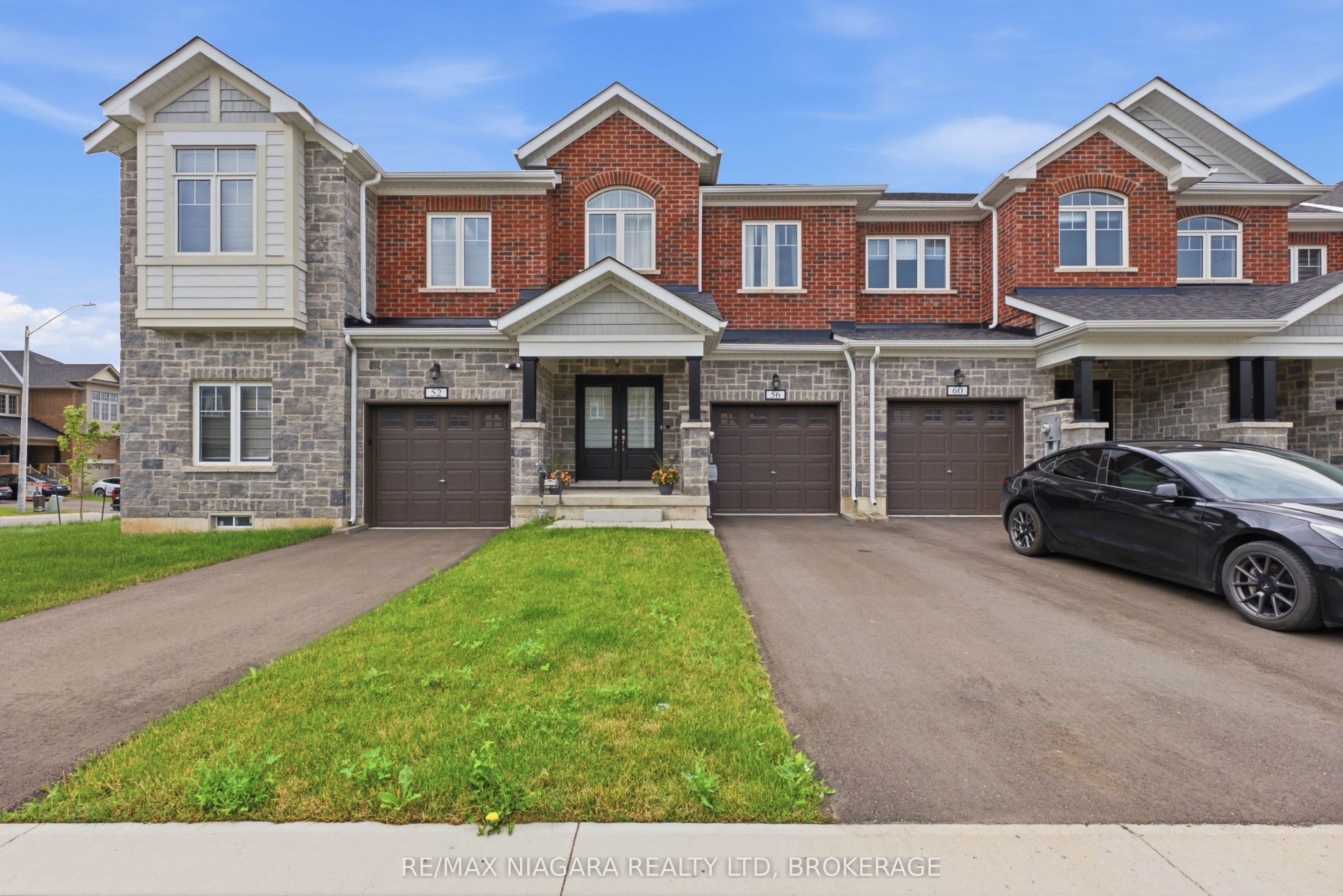 56 Sapphire Way Property Photo 1