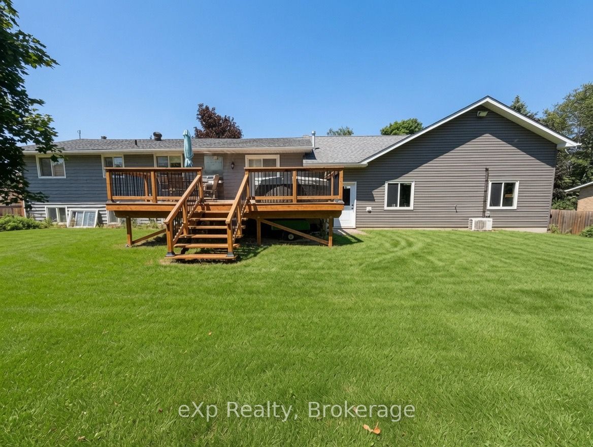 160 Westfall Crescent Property Photo 19